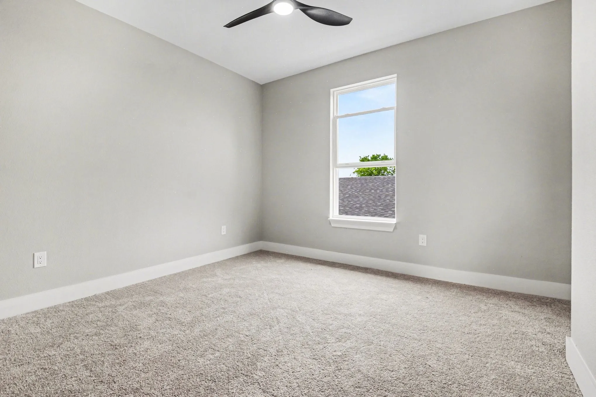 Single Family Residence For Sale in Dallas County , 1442 Stella Avenue, Dallas, Texas 75216, 5 Bedroom, 4 Bathroom, 2 Garage spaces, 3,100 Sqft, built in 2026, mls#21392102, Real Estate Agent in Dallas, Homes For Sale in Dallas county, Homes For Sale in Dallas, Realtor in Dallas Texas, Real Estate Brokerage Independent Realty Texas, Luminita Cordes Realtor