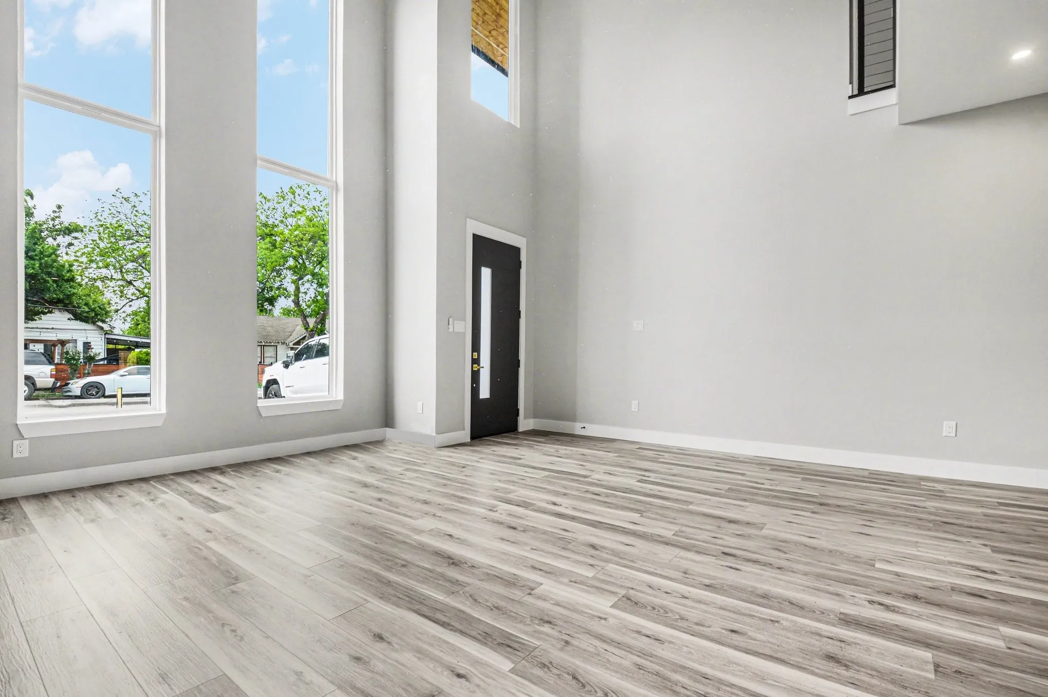 Single Family Residence For Sale in Dallas County , 1442 Stella Avenue, Dallas, Texas 75216, 5 Bedroom, 4 Bathroom, 2 Garage spaces, 3,100 Sqft, built in 2026, mls#21392102, Real Estate Agent in Dallas, Homes For Sale in Dallas county, Homes For Sale in Dallas, Realtor in Dallas Texas, Real Estate Brokerage Independent Realty Texas, Luminita Cordes Realtor