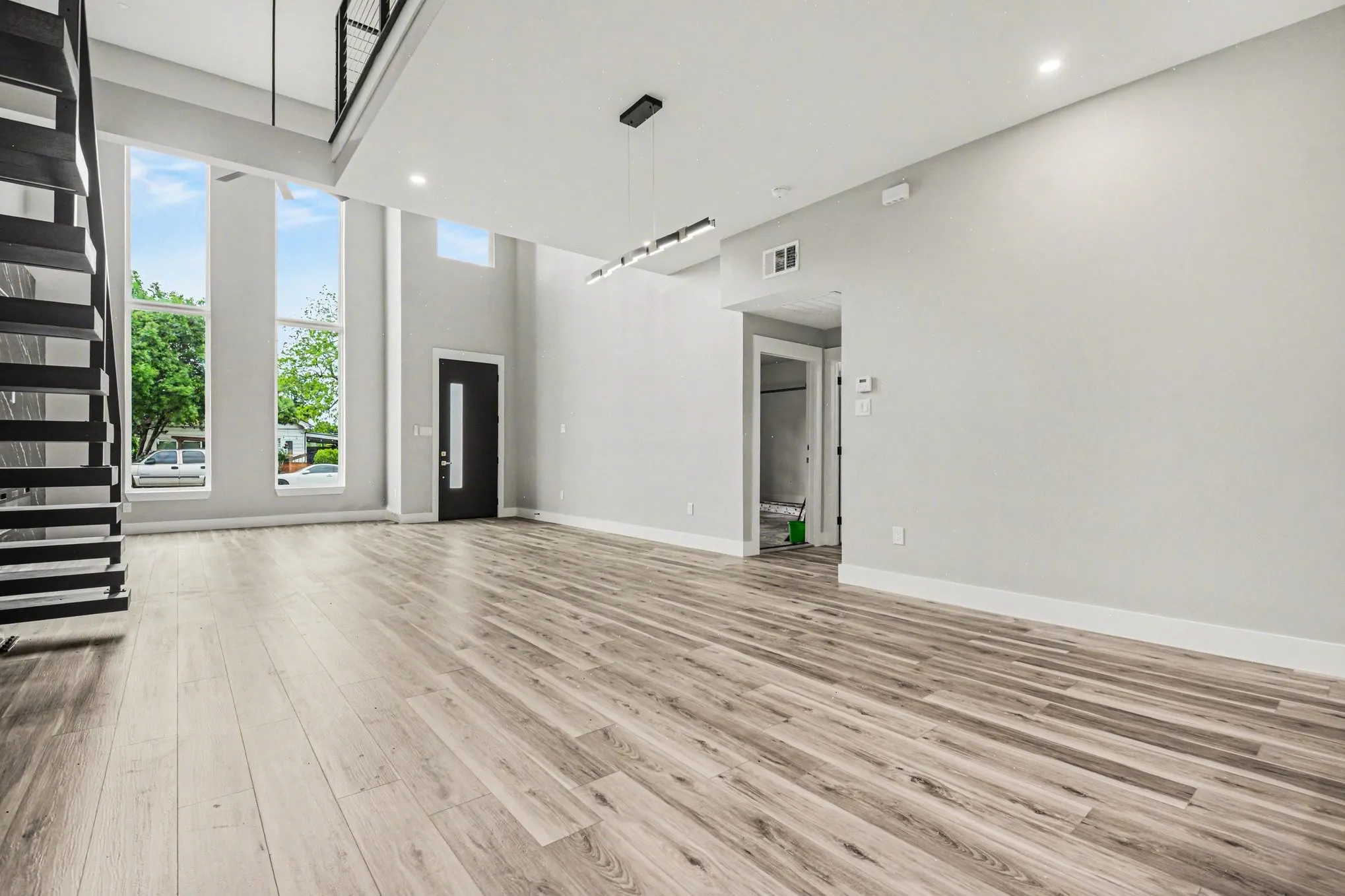 Single Family Residence For Sale in Dallas County , 1442 Stella Avenue, Dallas, Texas 75216, 5 Bedroom, 4 Bathroom, 2 Garage spaces, 3,100 Sqft, built in 2026, mls#21392102, Real Estate Agent in Dallas, Homes For Sale in Dallas county, Homes For Sale in Dallas, Realtor in Dallas Texas, Real Estate Brokerage Independent Realty Texas, Luminita Cordes Realtor