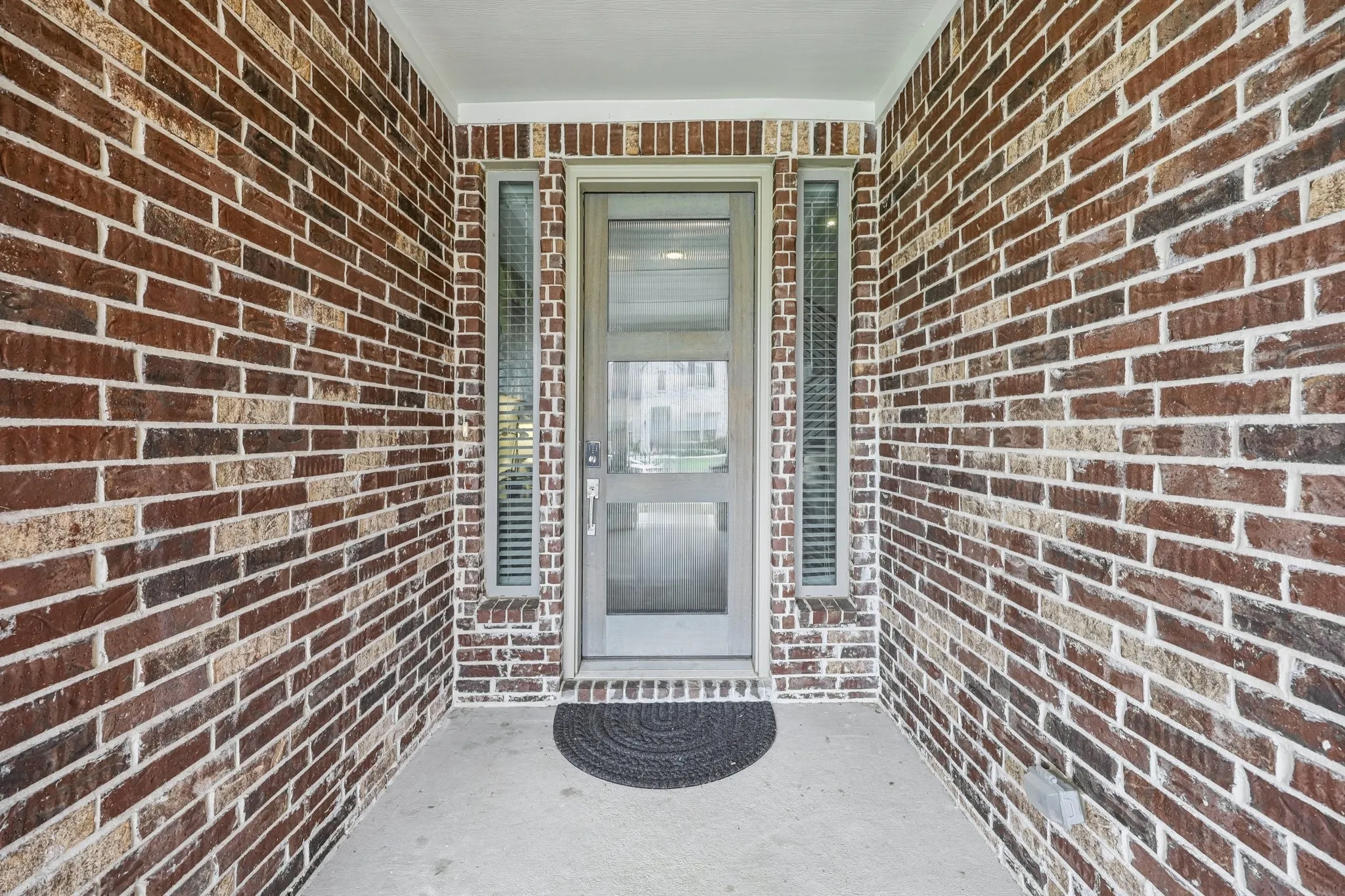 Single Family Residence For Sale in Denton County , 1601 Thunderbird Drive, Fort Worth, Texas 76052, 5 Bedroom, 5 Bathroom, 3 Garage spaces, 4,121 Sqft, built in 2022, mls#21392073, Real Estate Agent in Fort Worth, Homes For Sale in Denton county, Homes For Sale in Fort Worth, Realtor in Fort Worth Texas, Real Estate Brokerage Independent Realty Texas, Luminita Cordes Realtor