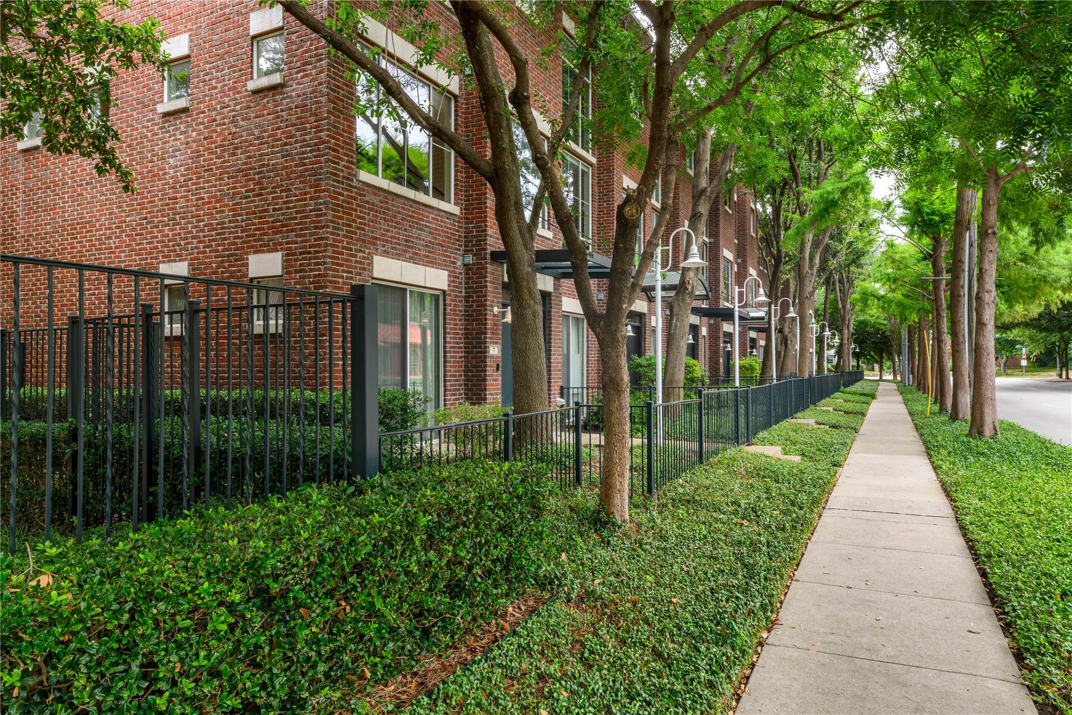 4239 Rawlins #7