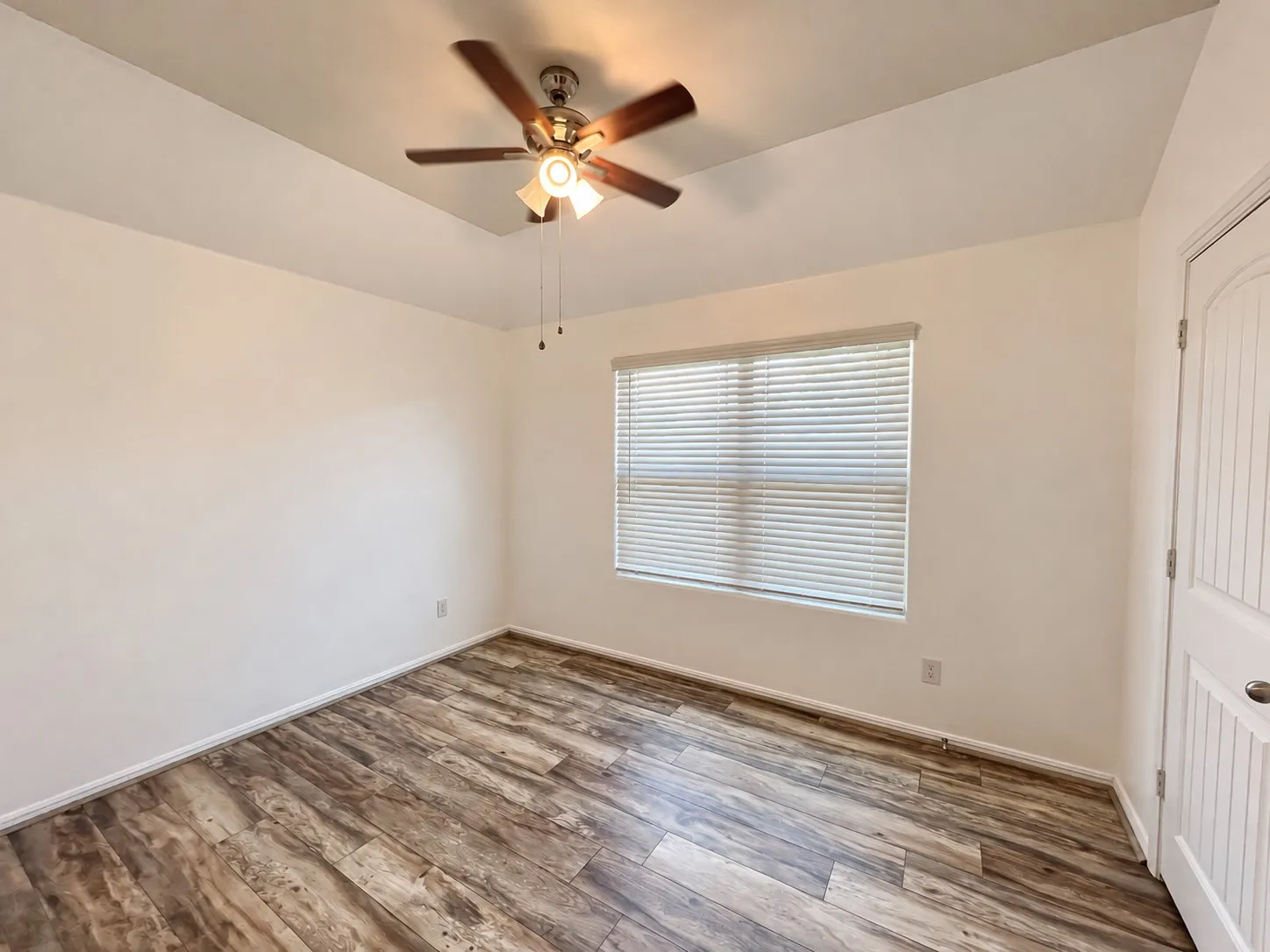 Single Family Residence For Rent in Tarrant County , 712 Ben Lake Trail, Fort Worth, Texas 76120, 4 Bedroom, 2 Bathroom, 2 Garage spaces, 1,574 Sqft, built in 2019, mls#21392118, Real Estate Agent in Fort Worth, Homes For Rent in Tarrant county, Homes For Rent in Fort Worth, Realtor in Fort Worth Texas, Real Estate Brokerage Independent Realty Texas, Luminita Cordes Realtor