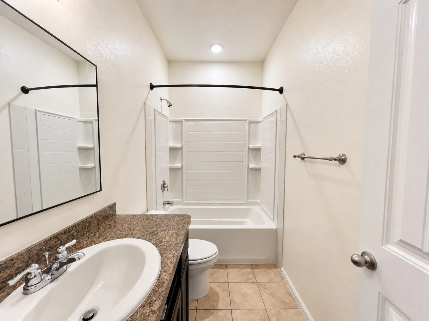Single Family Residence For Rent in Tarrant County , 712 Ben Lake Trail, Fort Worth, Texas 76120, 4 Bedroom, 2 Bathroom, 2 Garage spaces, 1,574 Sqft, built in 2019, mls#21392118, Real Estate Agent in Fort Worth, Homes For Rent in Tarrant county, Homes For Rent in Fort Worth, Realtor in Fort Worth Texas, Real Estate Brokerage Independent Realty Texas, Luminita Cordes Realtor