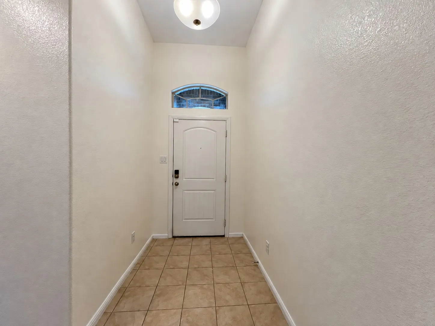 Single Family Residence For Rent in Tarrant County , 712 Ben Lake Trail, Fort Worth, Texas 76120, 4 Bedroom, 2 Bathroom, 2 Garage spaces, 1,574 Sqft, built in 2019, mls#21392118, Real Estate Agent in Fort Worth, Homes For Rent in Tarrant county, Homes For Rent in Fort Worth, Realtor in Fort Worth Texas, Real Estate Brokerage Independent Realty Texas, Luminita Cordes Realtor