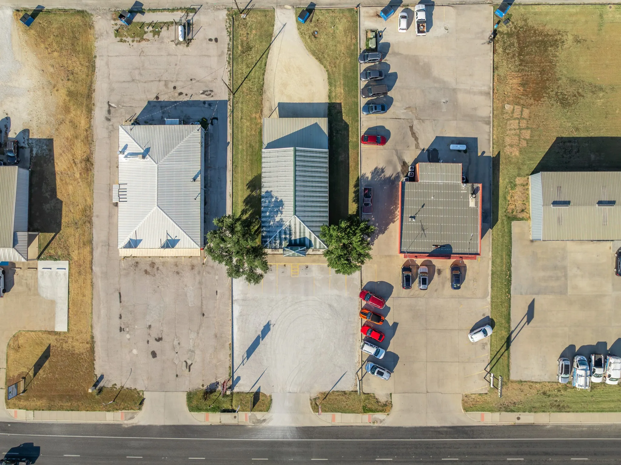 Business For Sale in Hill County , 1225 N Brazos Street N, Whitney, Texas 76692, 0, 0, Garage spaces, 2,400 Sqft, built in 0, mls#21391456, Real Estate Agent in Whitney, Homes For Sale in Hill county, Homes For Sale in Whitney, Realtor in Whitney Texas, Real Estate Brokerage Independent Realty Texas, Luminita Cordes Realtor
