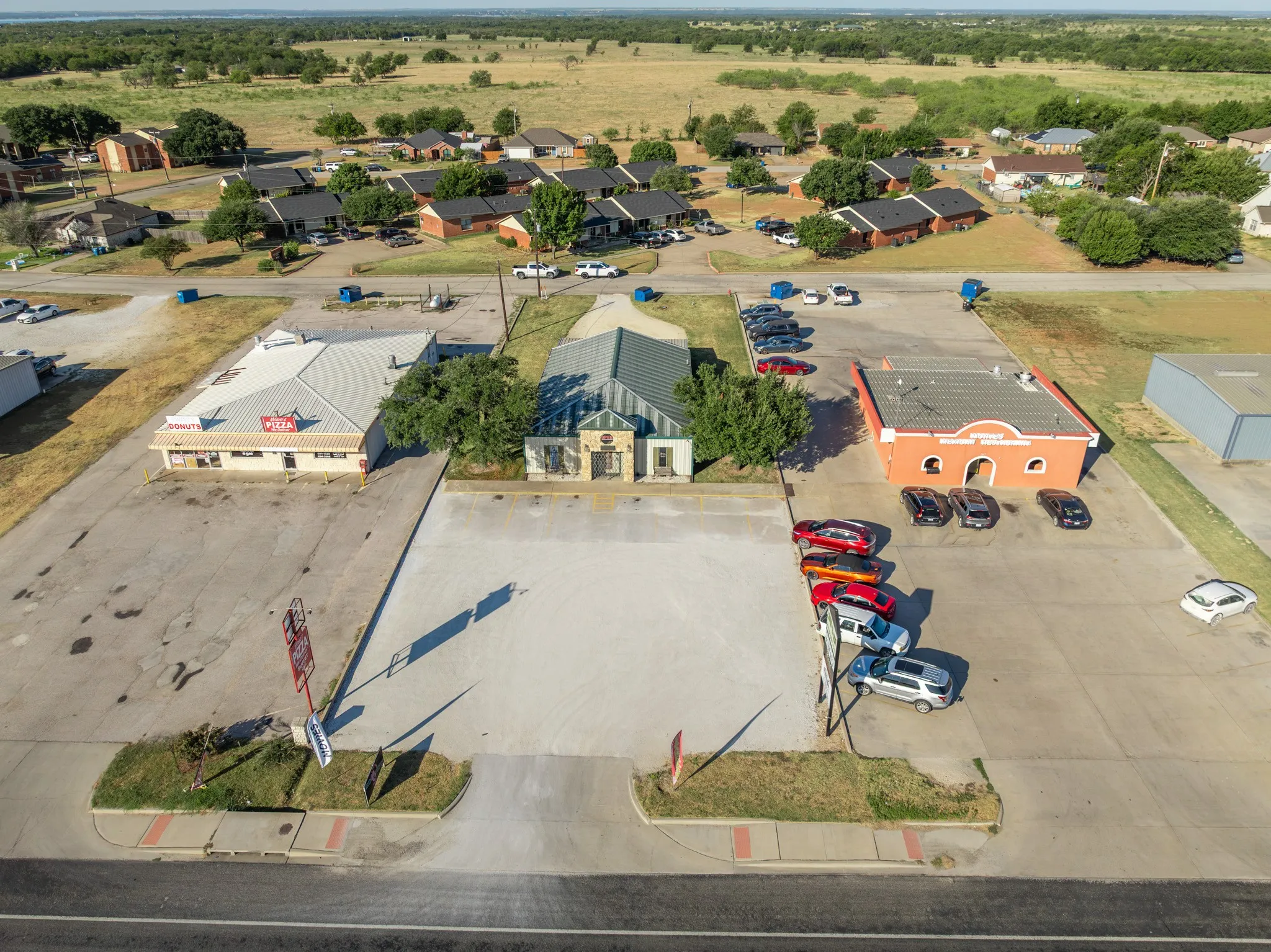 Business For Sale in Hill County , 1225 N Brazos Street N, Whitney, Texas 76692, 0, 0, Garage spaces, 2,400 Sqft, built in 0, mls#21391456, Real Estate Agent in Whitney, Homes For Sale in Hill county, Homes For Sale in Whitney, Realtor in Whitney Texas, Real Estate Brokerage Independent Realty Texas, Luminita Cordes Realtor