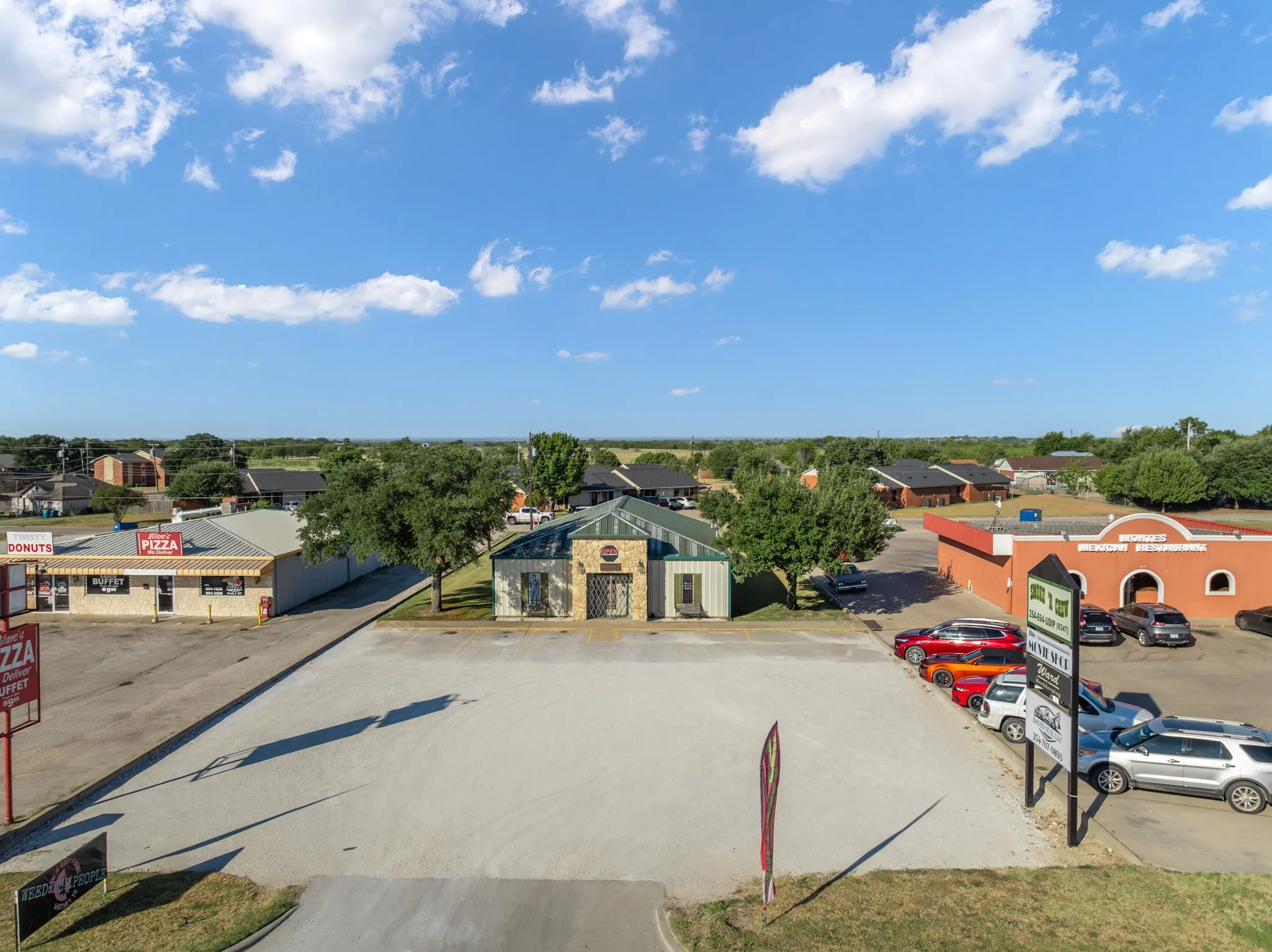 Business For Sale in Hill County , 1225 N Brazos Street N, Whitney, Texas 76692, 0, 0, Garage spaces, 2,400 Sqft, built in 0, mls#21391456, Real Estate Agent in Whitney, Homes For Sale in Hill county, Homes For Sale in Whitney, Realtor in Whitney Texas, Real Estate Brokerage Independent Realty Texas, Luminita Cordes Realtor