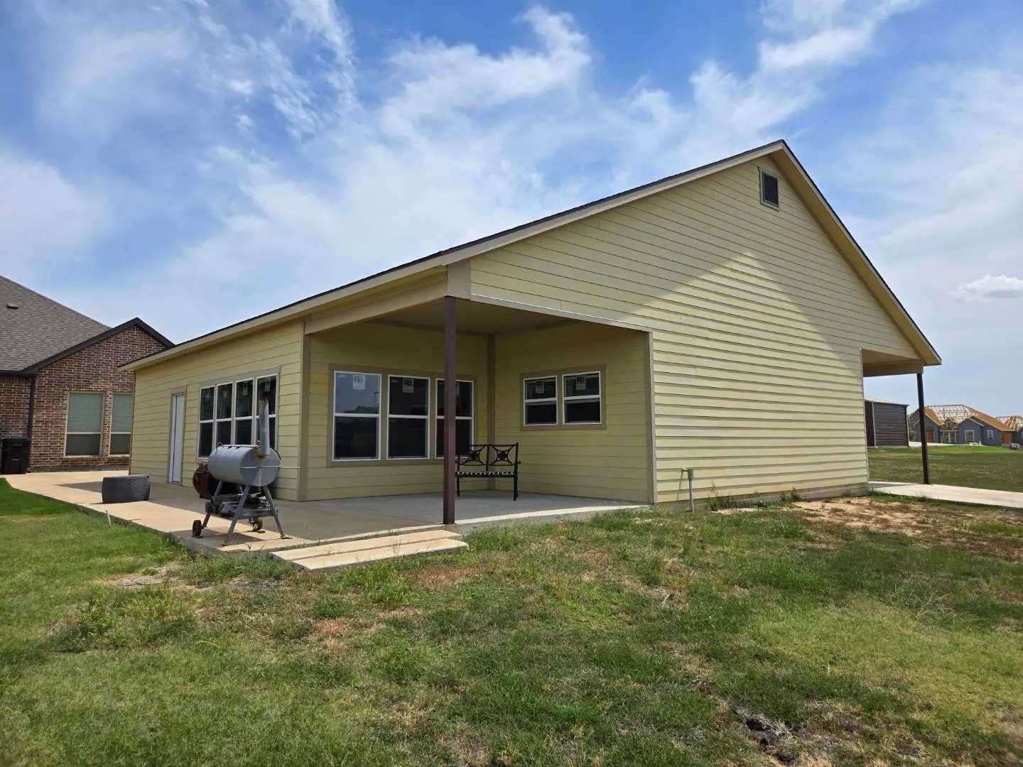 Single Family Residence For Sale in Kaufman County , 1549 Lynx Loop, Forney, Texas 75126, 4 Bedroom, 3 Bathroom, 3 Garage spaces, 3,104 Sqft, built in 2024, mls#21392141, Real Estate Agent in Forney, Homes For Sale in Kaufman county, Homes For Sale in Forney, Realtor in Forney Texas, Real Estate Brokerage Independent Realty Texas, Luminita Cordes Realtor