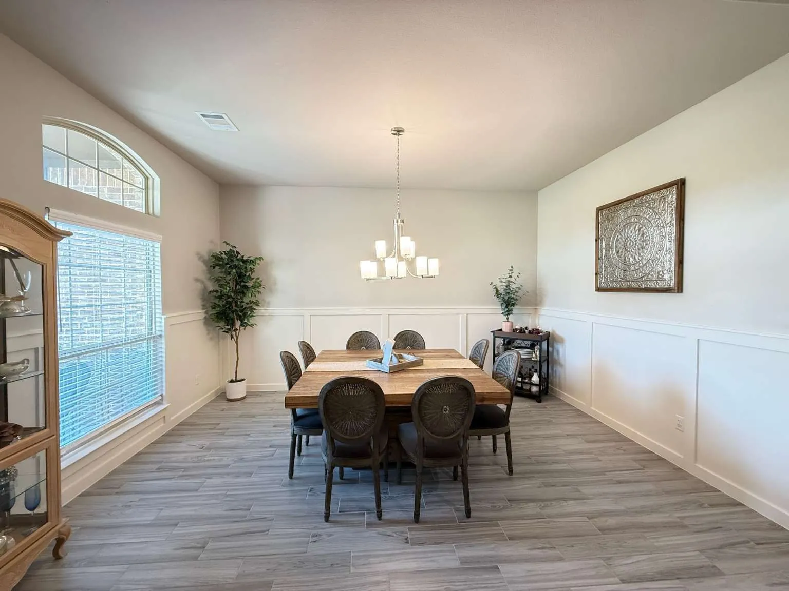 Single Family Residence For Sale in Kaufman County , 1549 Lynx Loop, Forney, Texas 75126, 4 Bedroom, 3 Bathroom, 3 Garage spaces, 3,104 Sqft, built in 2024, mls#21392141, Real Estate Agent in Forney, Homes For Sale in Kaufman county, Homes For Sale in Forney, Realtor in Forney Texas, Real Estate Brokerage Independent Realty Texas, Luminita Cordes Realtor