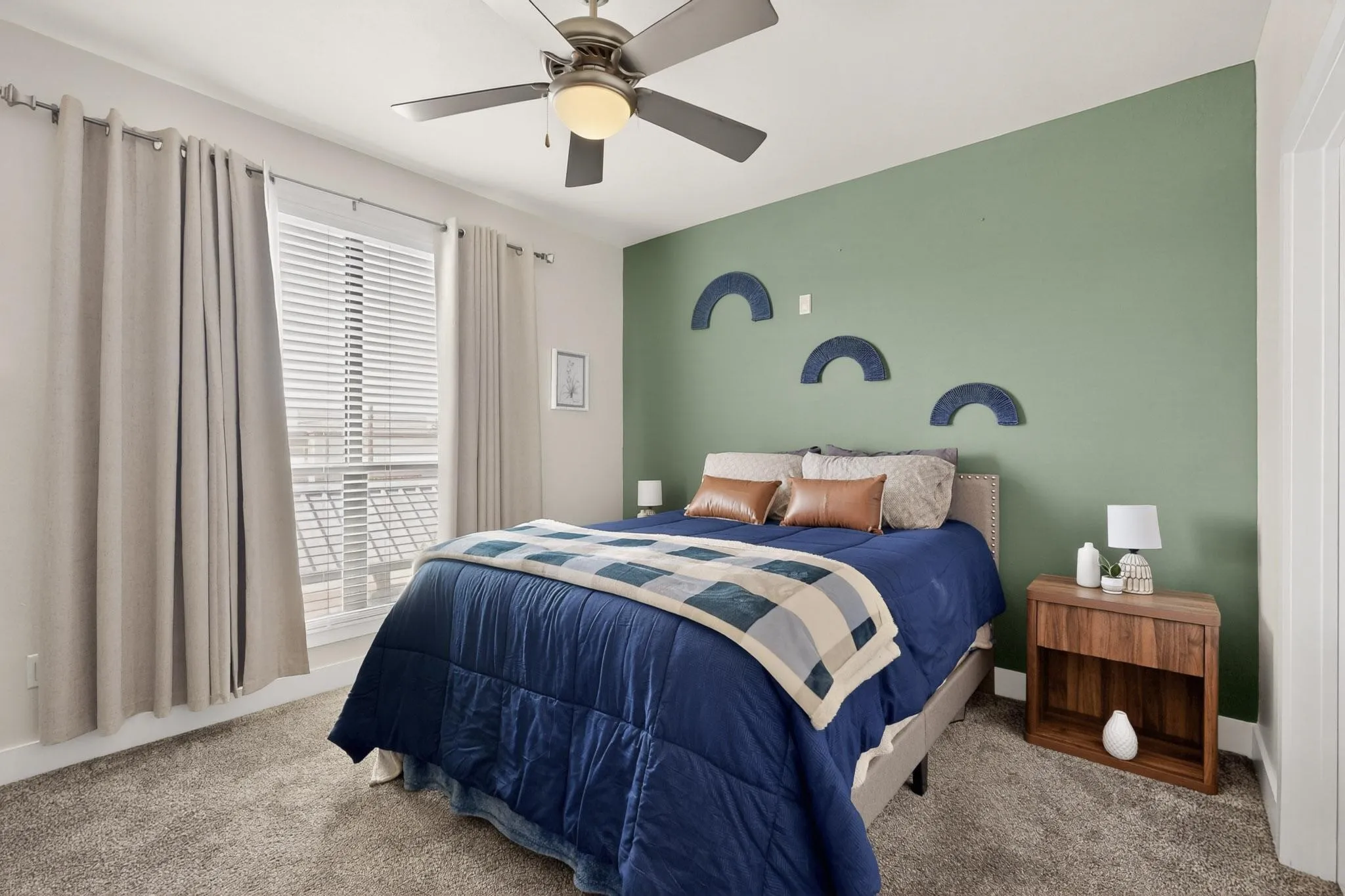 Condominium For Rent in Dallas County , 4605 Cedar Springs Road 224, Dallas, Texas 75219, 1 Bedroom, 1 Bathroom, Garage spaces, 749 Sqft, built in 2005, mls#21392160, Real Estate Agent in Dallas, Homes For Rent in Dallas county, Homes For Rent in Dallas, Realtor in Dallas Texas, Real Estate Brokerage Independent Realty Texas, Luminita Cordes Realtor