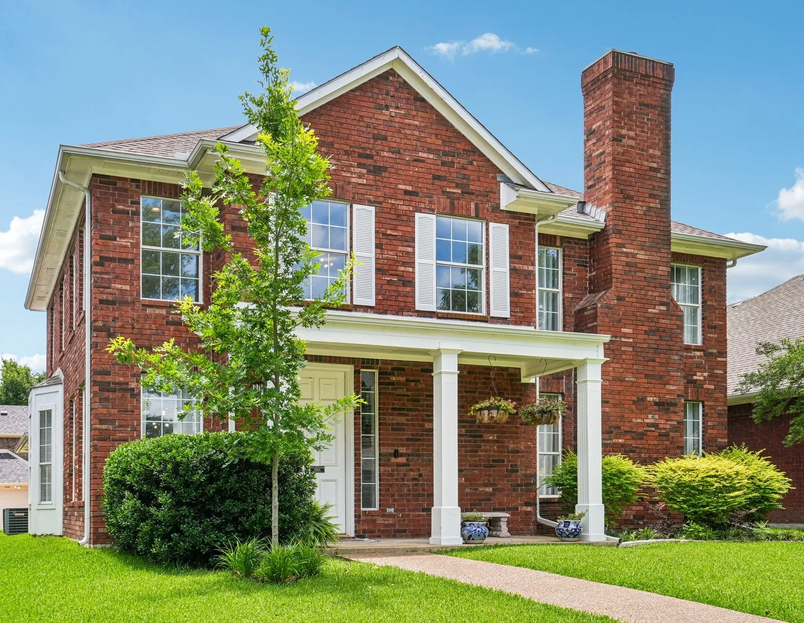 Single Family Residence For Sale