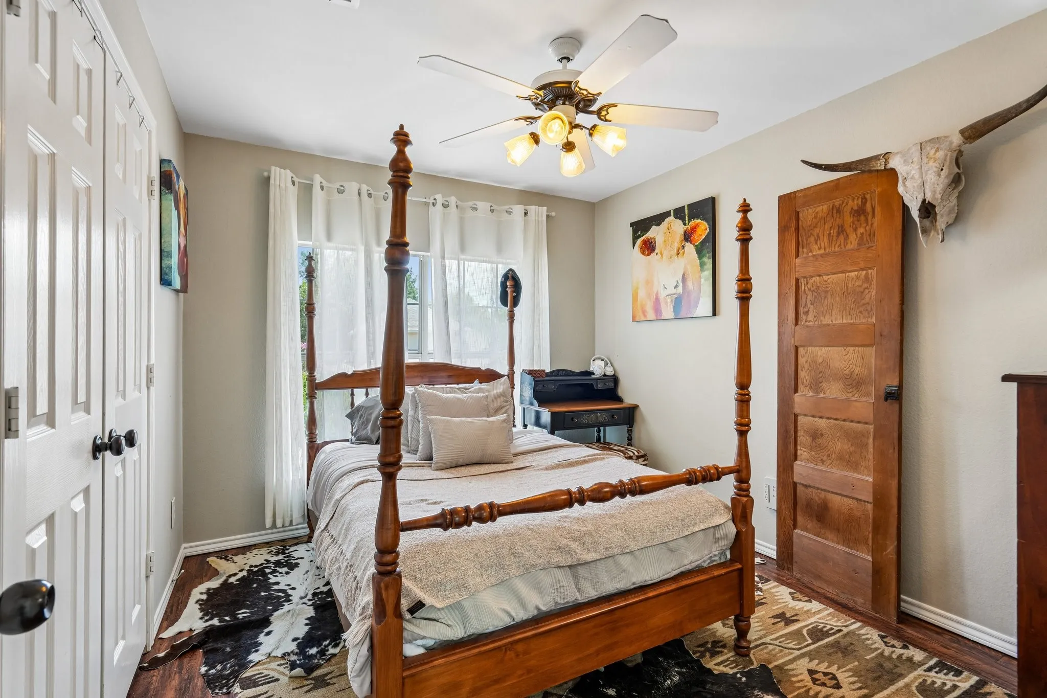 Single Family Residence For Sale in Rockwall County , 8722 Bayshore Lane, Rowlett, Texas 75088, 3 Bedroom, 3 Bathroom, 2 Garage spaces, 1,996 Sqft, built in 1993, mls#21392121, Real Estate Agent in Rowlett, Homes For Sale in Rockwall county, Homes For Sale in Rowlett, Realtor in Rowlett Texas, Real Estate Brokerage Independent Realty Texas, Luminita Cordes Realtor