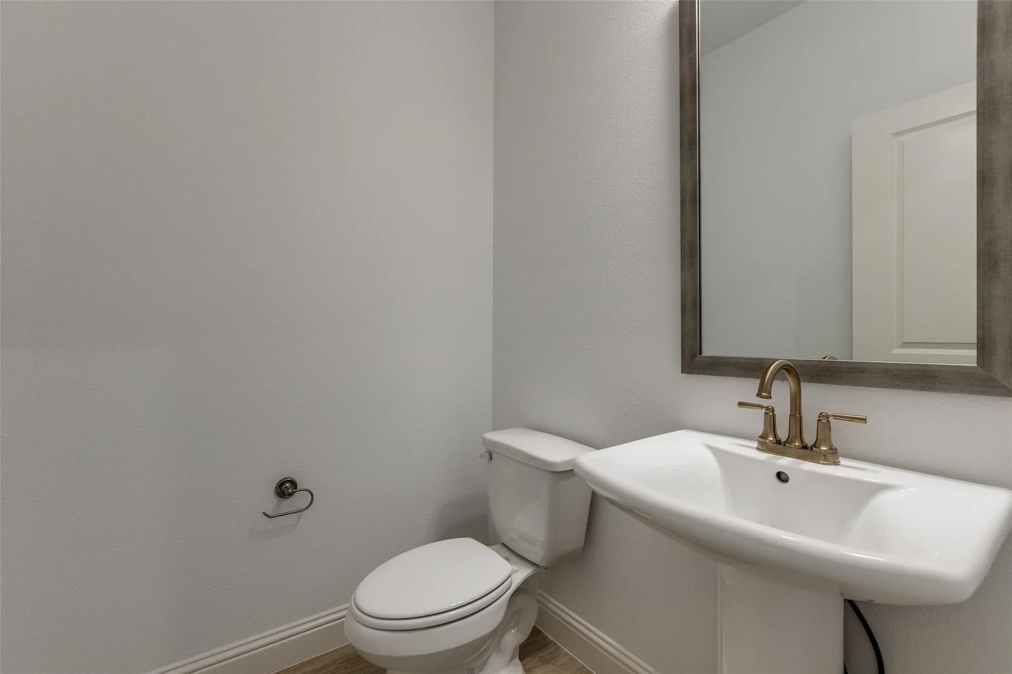 Single Family Residence For Rent in Collin County , 8864 Scarp Hill Lane, Frisco, Texas 75035, 3 Bedroom, 3 Bathroom, 2 Garage spaces, 2,286 Sqft, built in 2025, mls#21387761, Real Estate Agent in Frisco, Homes For Rent in Collin county, Homes For Rent in Frisco, Realtor in Frisco Texas, Real Estate Brokerage Independent Realty Texas, Luminita Cordes Realtor