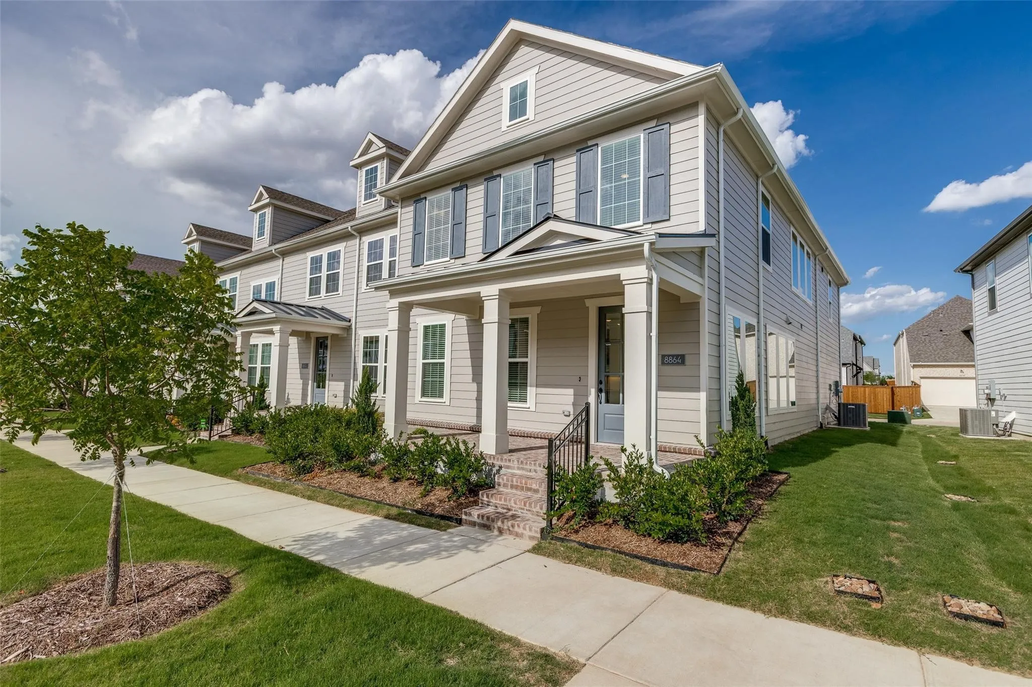 Single Family Residence For Rent