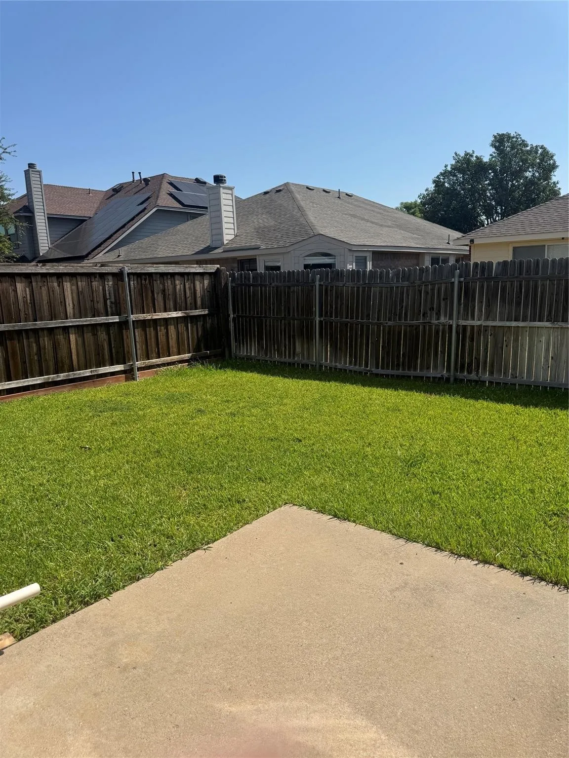 Single Family Residence For Sale in Tarrant County , 6711 Kinross Drive, Arlington, Texas 76002, 3 Bedroom, 2 Bathroom, 2 Garage spaces, 1,722 Sqft, built in 2003, mls#21392181, Real Estate Agent in Arlington, Homes For Sale in Tarrant county, Homes For Sale in Arlington, Realtor in Arlington Texas, Real Estate Brokerage Independent Realty Texas, Luminita Cordes Realtor