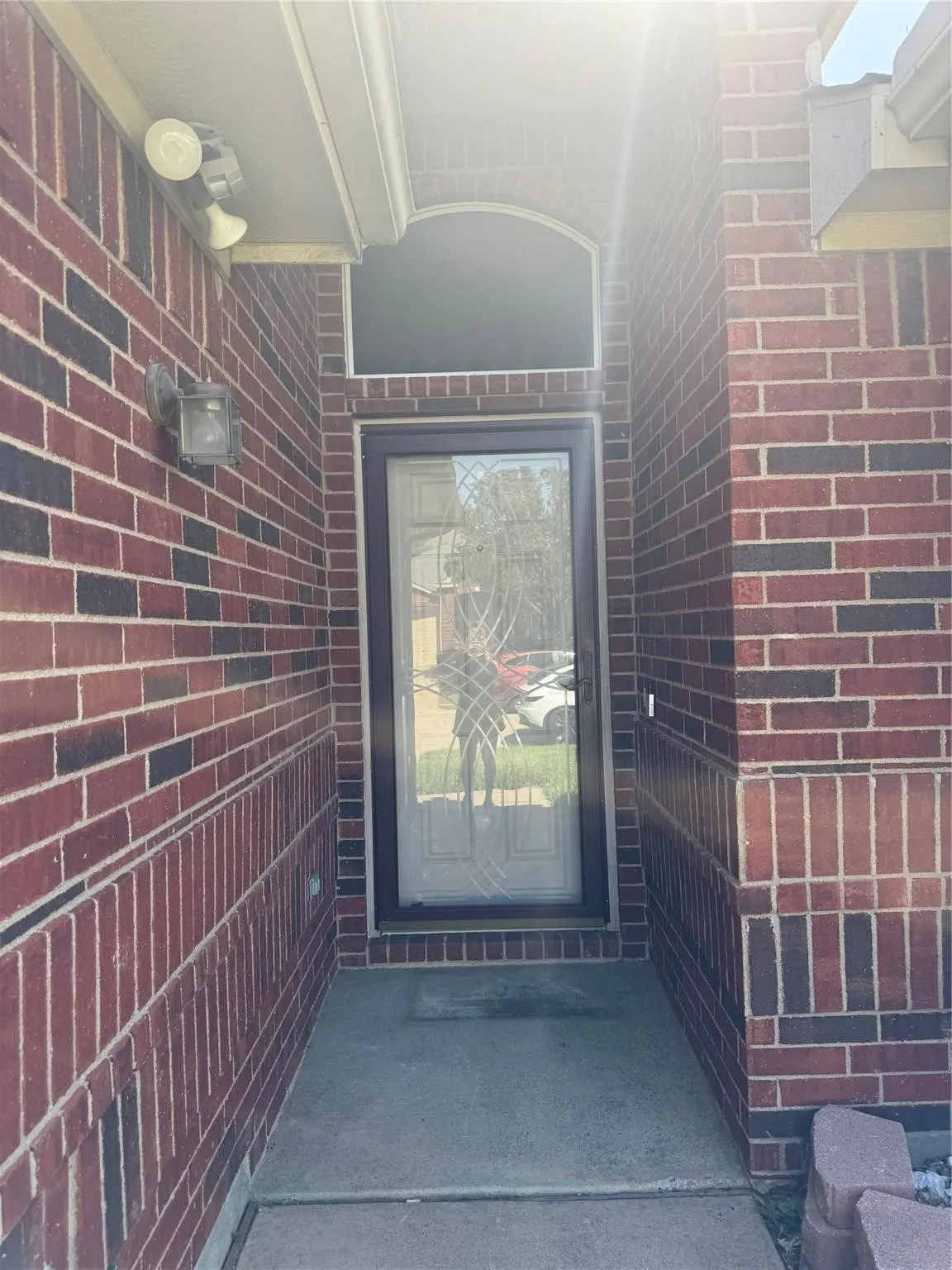 Single Family Residence For Sale in Tarrant County , 6711 Kinross Drive, Arlington, Texas 76002, 3 Bedroom, 2 Bathroom, 2 Garage spaces, 1,722 Sqft, built in 2003, mls#21392181, Real Estate Agent in Arlington, Homes For Sale in Tarrant county, Homes For Sale in Arlington, Realtor in Arlington Texas, Real Estate Brokerage Independent Realty Texas, Luminita Cordes Realtor