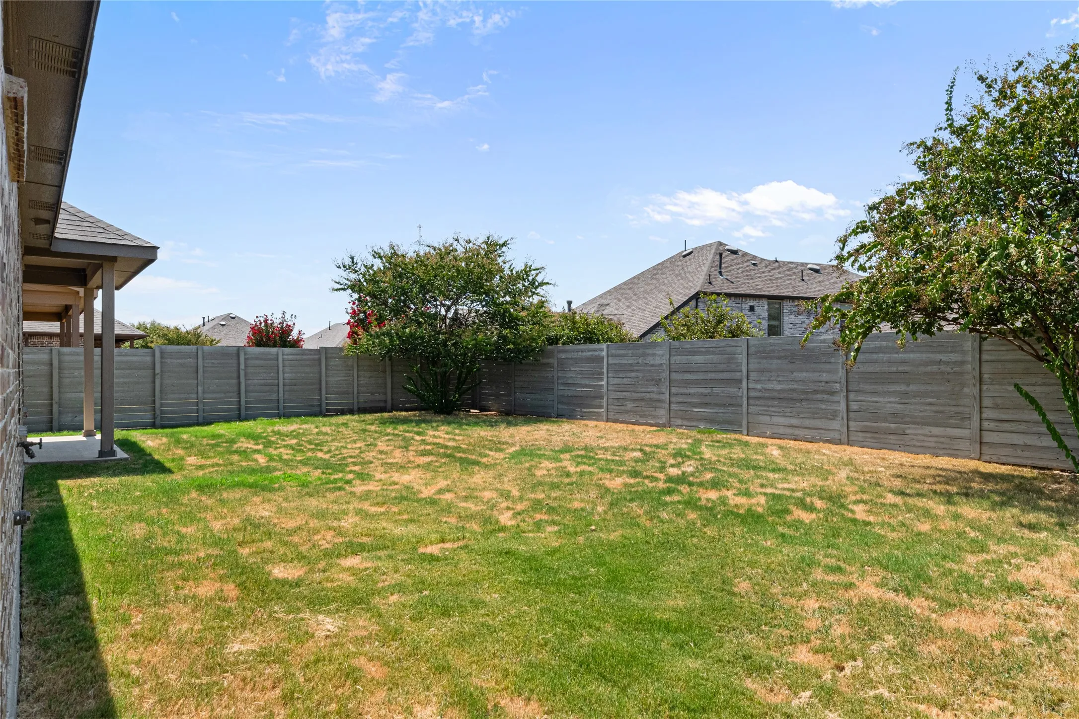 Single Family Residence For Rent in Denton County , 821 Falcon Road, Argyle, Texas 76226, 4 Bedroom, 2 Bathroom, 2 Garage spaces, 1,813 Sqft, built in 2018, mls#21392146, Real Estate Agent in Argyle, Homes For Rent in Denton county, Homes For Rent in Argyle, Realtor in Argyle Texas, Real Estate Brokerage Independent Realty Texas, Luminita Cordes Realtor