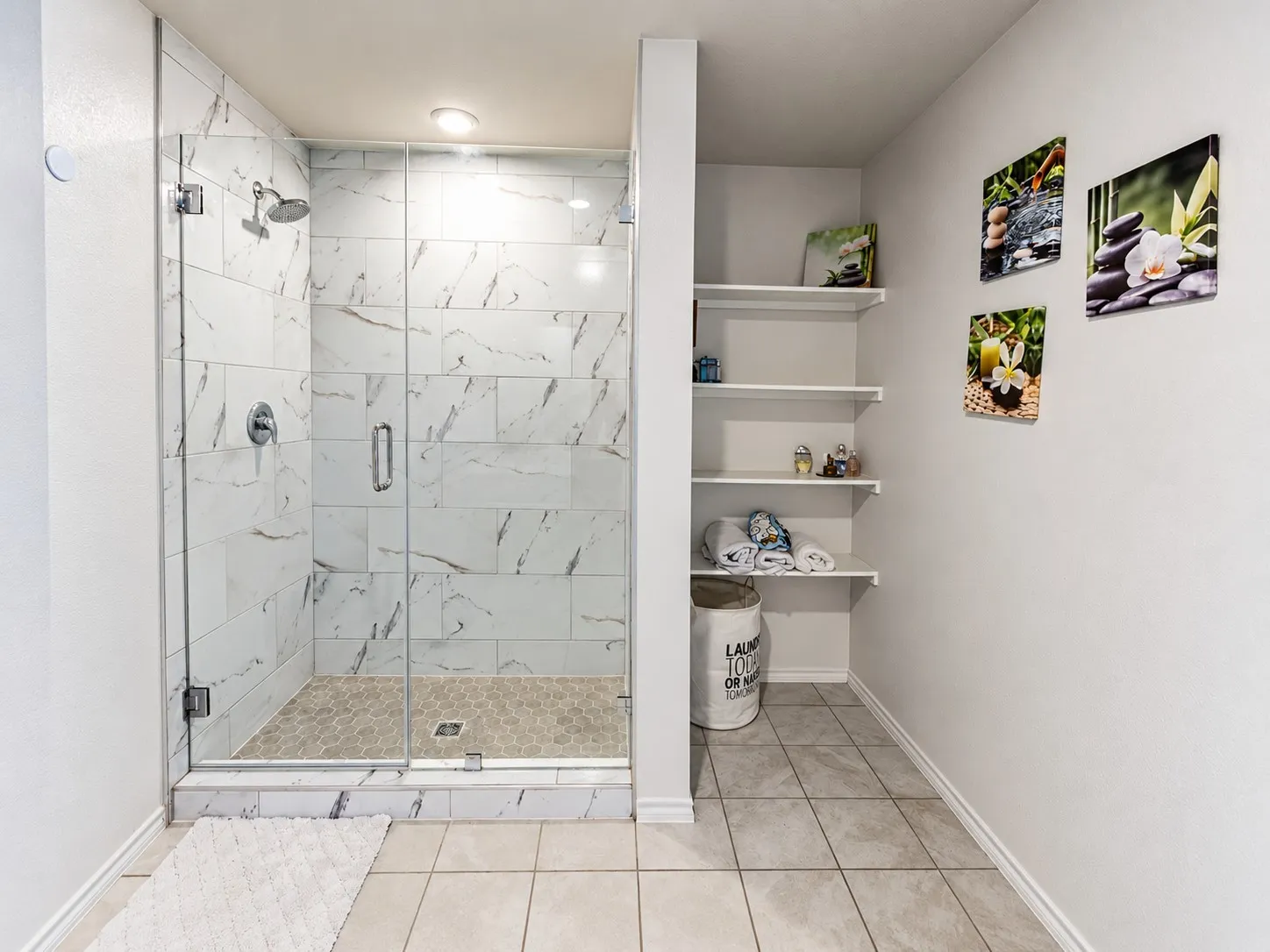 Single Family Residence For Sale in Ellis County , 513 Clearlake Drive, Waxahachie, Texas 75165, 4 Bedroom, 3 Bathroom, 2 Garage spaces, 2,611 Sqft, built in 2020, mls#21389809, Real Estate Agent in Waxahachie, Homes For Sale in Ellis county, Homes For Sale in Waxahachie, Realtor in Waxahachie Texas, Real Estate Brokerage Independent Realty Texas, Luminita Cordes Realtor