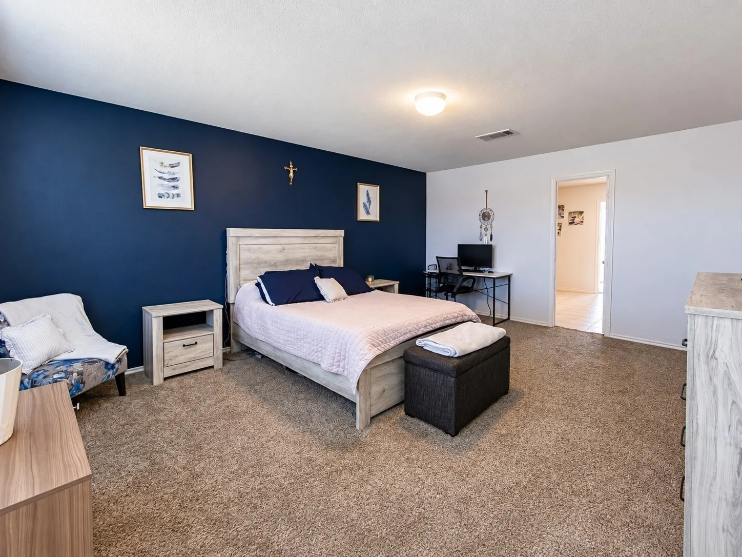 Single Family Residence For Sale in Ellis County , 513 Clearlake Drive, Waxahachie, Texas 75165, 4 Bedroom, 3 Bathroom, 2 Garage spaces, 2,611 Sqft, built in 2020, mls#21389809, Real Estate Agent in Waxahachie, Homes For Sale in Ellis county, Homes For Sale in Waxahachie, Realtor in Waxahachie Texas, Real Estate Brokerage Independent Realty Texas, Luminita Cordes Realtor