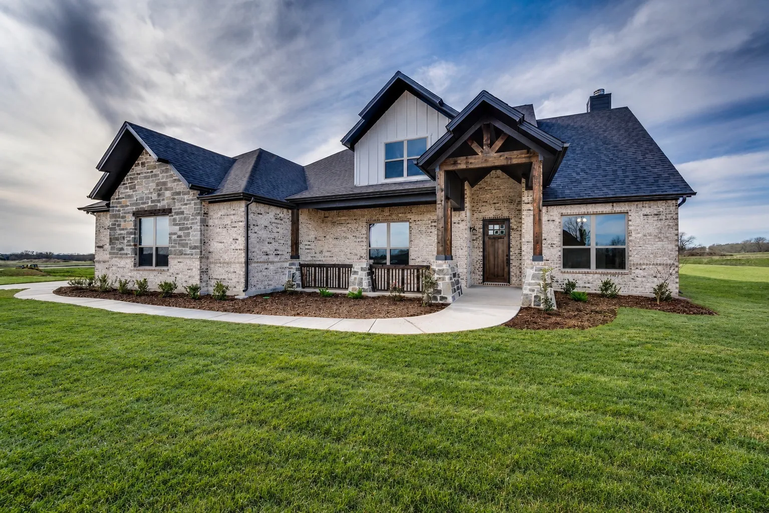 Single Family Residence For Sale