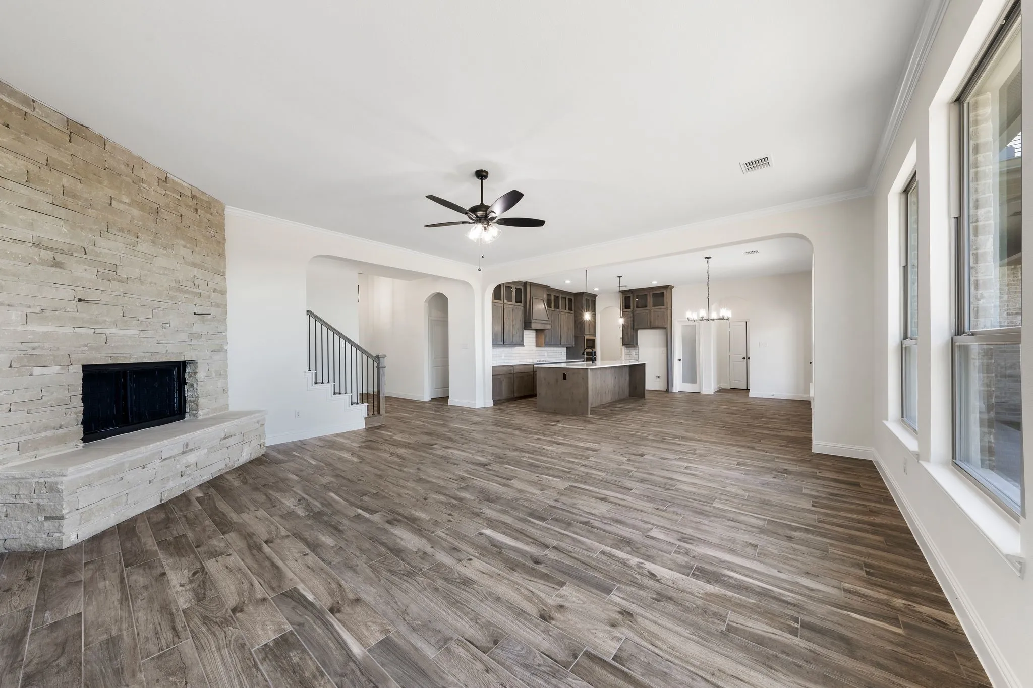Single Family Residence For Sale in Ellis County , 451 Paradise Ridge Drive, Waxahachie, Texas 75167, 4 Bedroom, 3 Bathroom, 3 Garage spaces, 3,078 Sqft, built in 2026, mls#21392054, Real Estate Agent in Waxahachie, Homes For Sale in Ellis county, Homes For Sale in Waxahachie, Realtor in Waxahachie Texas, Real Estate Brokerage Independent Realty Texas, Luminita Cordes Realtor
