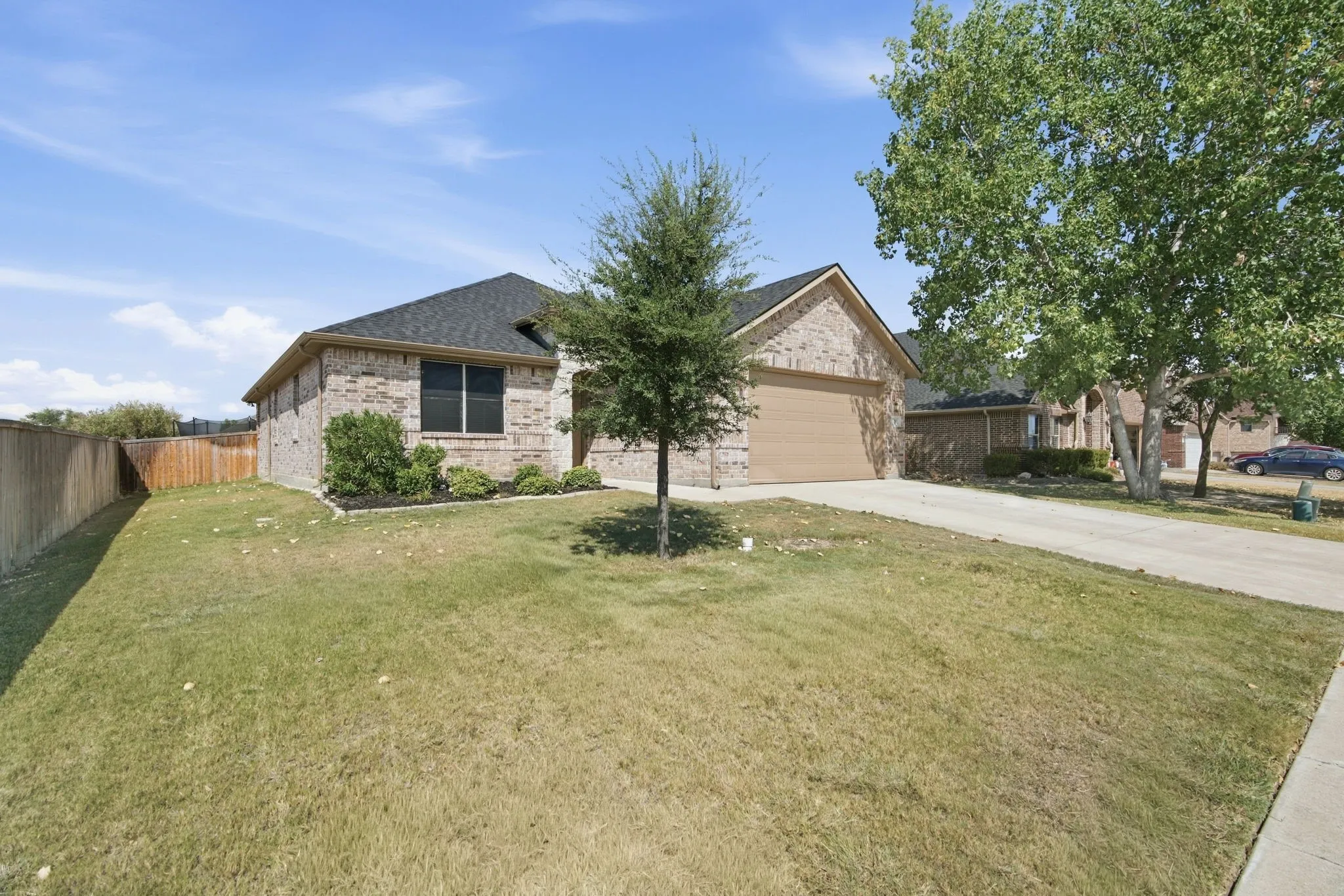 Single Family Residence For Sale in Denton County , 28 S Highland Drive, Sanger, Texas 76266, 4 Bedroom, 2 Bathroom, 2 Garage spaces, 1,669 Sqft, built in 2016, mls#21391733, Real Estate Agent in Sanger, Homes For Sale in Denton county, Homes For Sale in Sanger, Realtor in Sanger Texas, Real Estate Brokerage Independent Realty Texas, Luminita Cordes Realtor