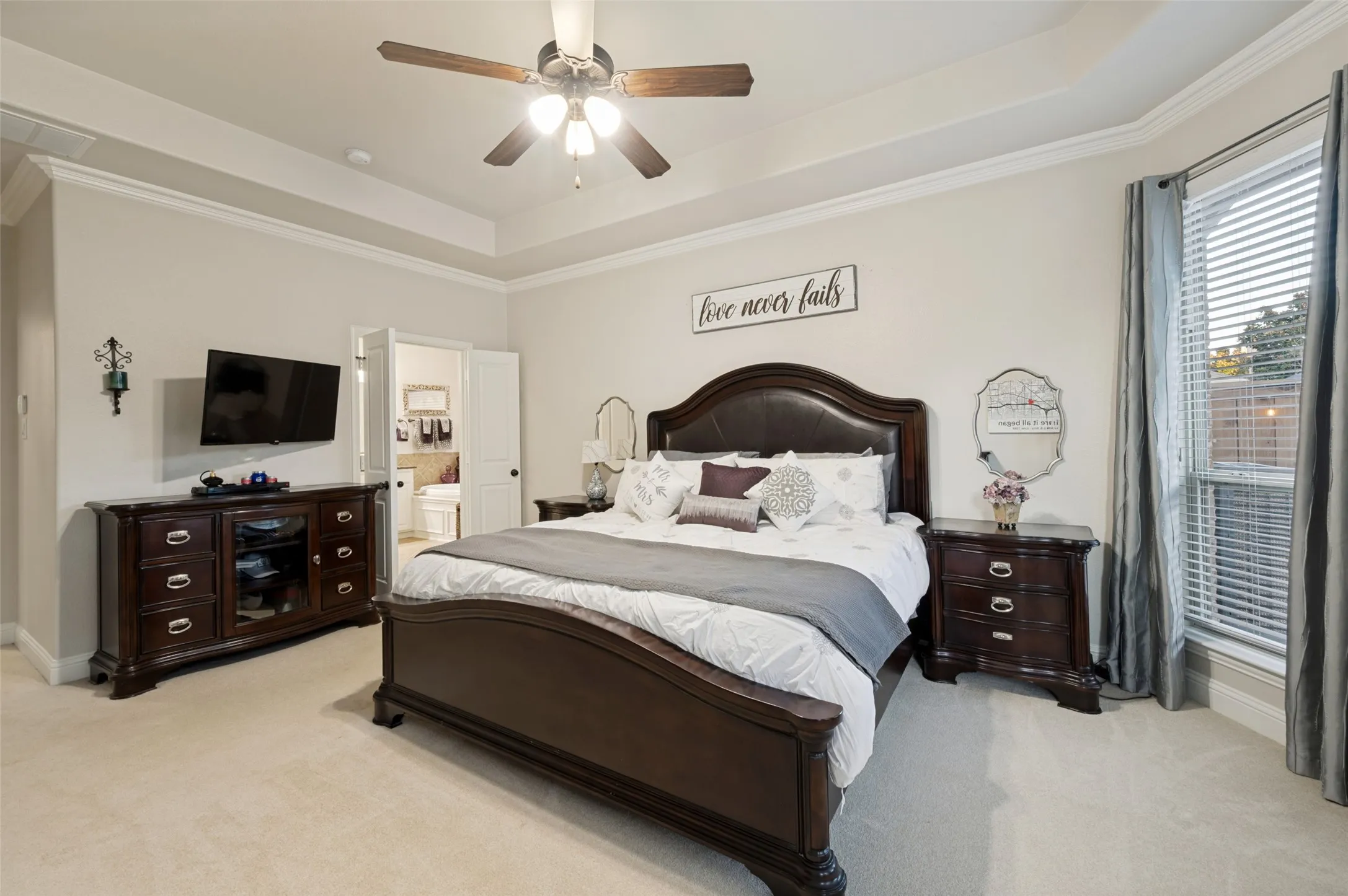 Single Family Residence For Sale in Denton County , 3108 Stonefield, The Colony, Texas 75056, 4 Bedroom, 4 Bathroom, 2 Garage spaces, 3,564 Sqft, built in 2011, mls#21390917, Real Estate Agent in The Colony, Homes For Sale in Denton county, Homes For Sale in The Colony, Realtor in The Colony Texas, Real Estate Brokerage Independent Realty Texas, Luminita Cordes Realtor