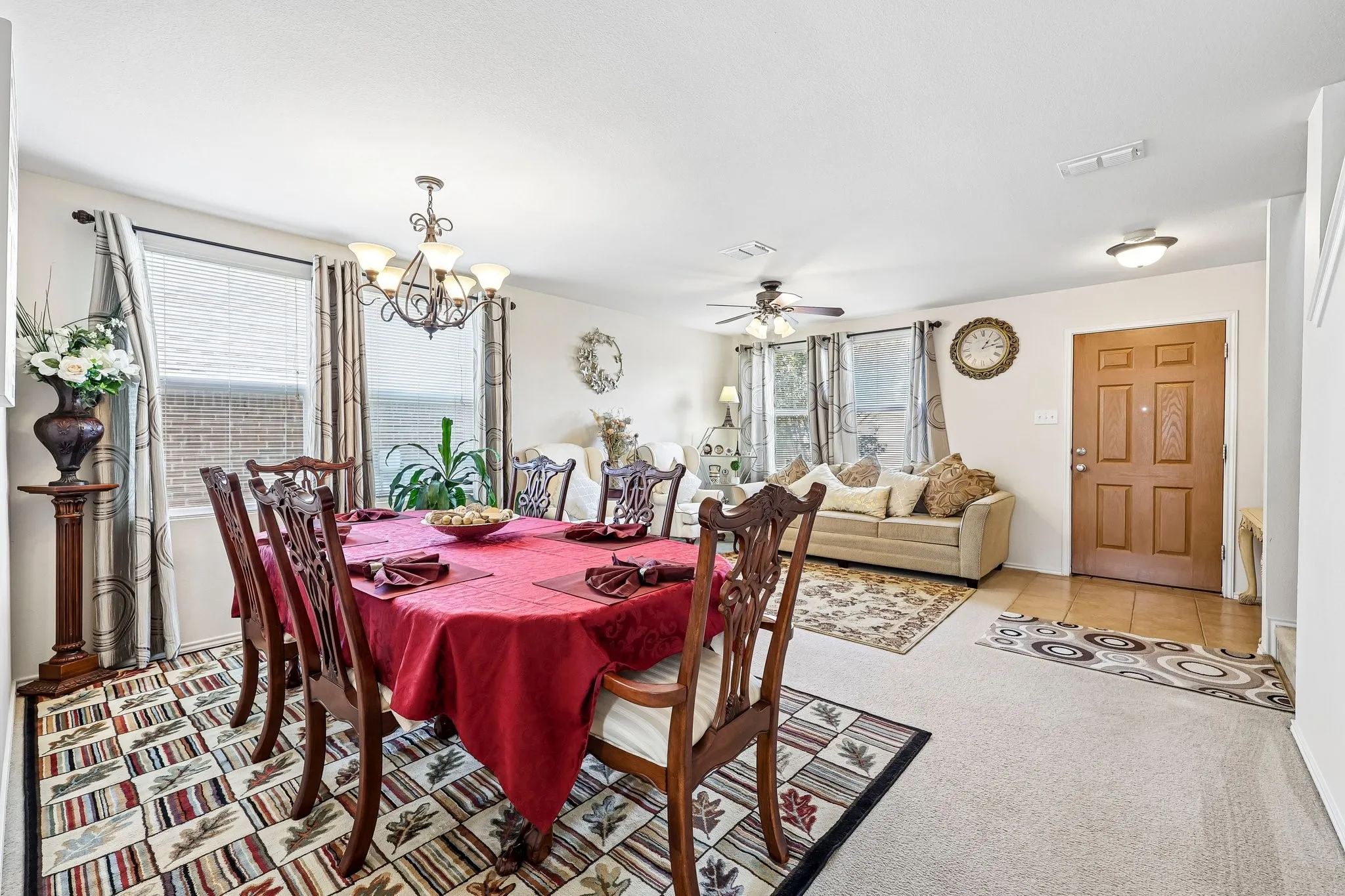 Single Family Residence For Rent in Collin County , 10719 Rankin Drive, Frisco, Texas 75035, 3 Bedroom, 3 Bathroom, 2 Garage spaces, 2,354 Sqft, built in 2006, mls#21389813, Real Estate Agent in Frisco, Homes For Rent in Collin county, Homes For Rent in Frisco, Realtor in Frisco Texas, Real Estate Brokerage Independent Realty Texas, Luminita Cordes Realtor