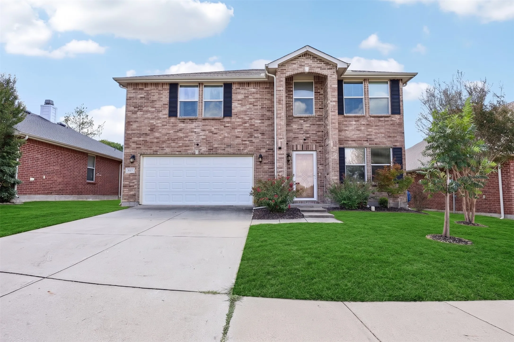 Single Family Residence For Rent in Collin County , 10719 Rankin Drive, Frisco, Texas 75035, 3 Bedroom, 3 Bathroom, 2 Garage spaces, 2,354 Sqft, built in 2006, mls#21389813, Real Estate Agent in Frisco, Homes For Rent in Collin county, Homes For Rent in Frisco, Realtor in Frisco Texas, Real Estate Brokerage Independent Realty Texas, Luminita Cordes Realtor