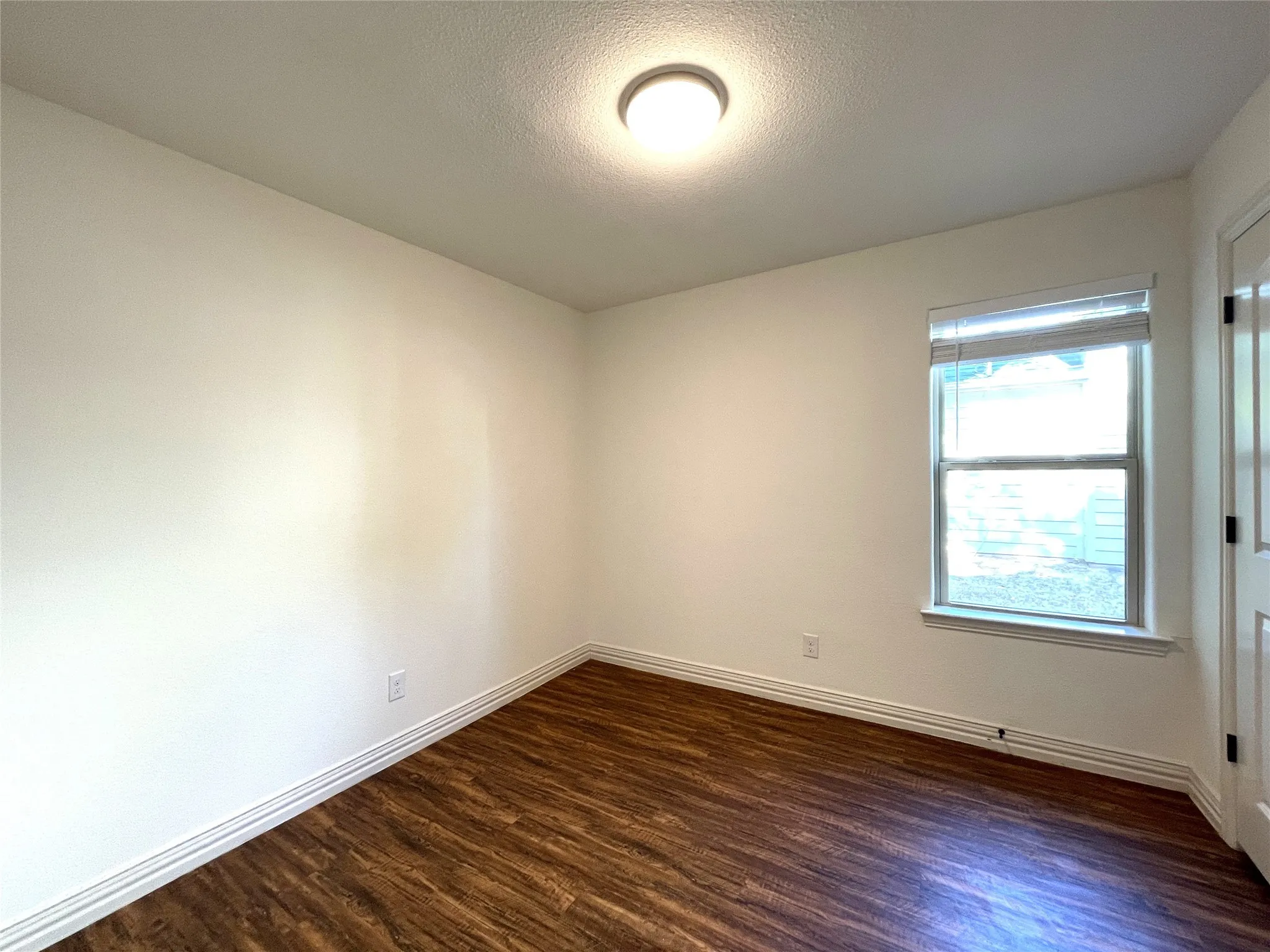Single Family Residence For Rent in Grayson County , 508 W Hull Street, Denison, Texas 75020, 3 Bedroom, 2 Bathroom, Garage spaces, 1,173 Sqft, built in 2016, mls#21392226, Real Estate Agent in Denison, Homes For Rent in Grayson county, Homes For Rent in Denison, Realtor in Denison Texas, Real Estate Brokerage Independent Realty Texas, Luminita Cordes Realtor