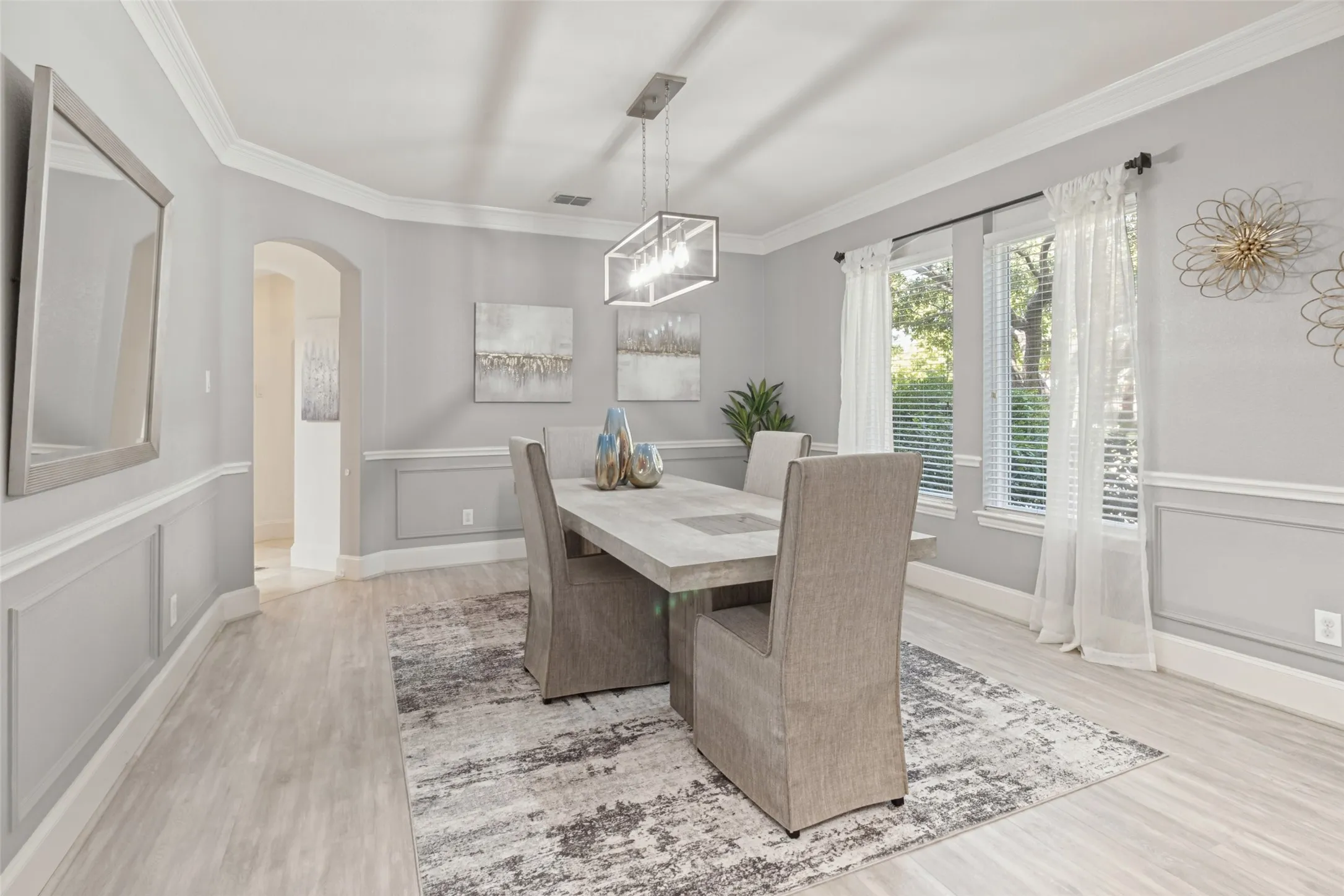 Single Family Residence For Sale in Denton County , 3481 Barkwood Lane, Frisco, Texas 75033, 5 Bedroom, 4 Bathroom, 3 Garage spaces, 4,213 Sqft, built in 2003, mls#21389183, Real Estate Agent in Frisco, Homes For Sale in Denton county, Homes For Sale in Frisco, Realtor in Frisco Texas, Real Estate Brokerage Independent Realty Texas, Luminita Cordes Realtor