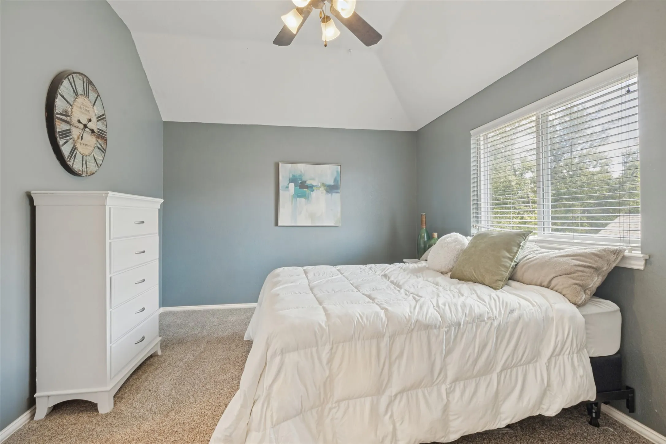 Single Family Residence For Sale in Denton County , 3481 Barkwood Lane, Frisco, Texas 75033, 5 Bedroom, 4 Bathroom, 3 Garage spaces, 4,213 Sqft, built in 2003, mls#21389183, Real Estate Agent in Frisco, Homes For Sale in Denton county, Homes For Sale in Frisco, Realtor in Frisco Texas, Real Estate Brokerage Independent Realty Texas, Luminita Cordes Realtor