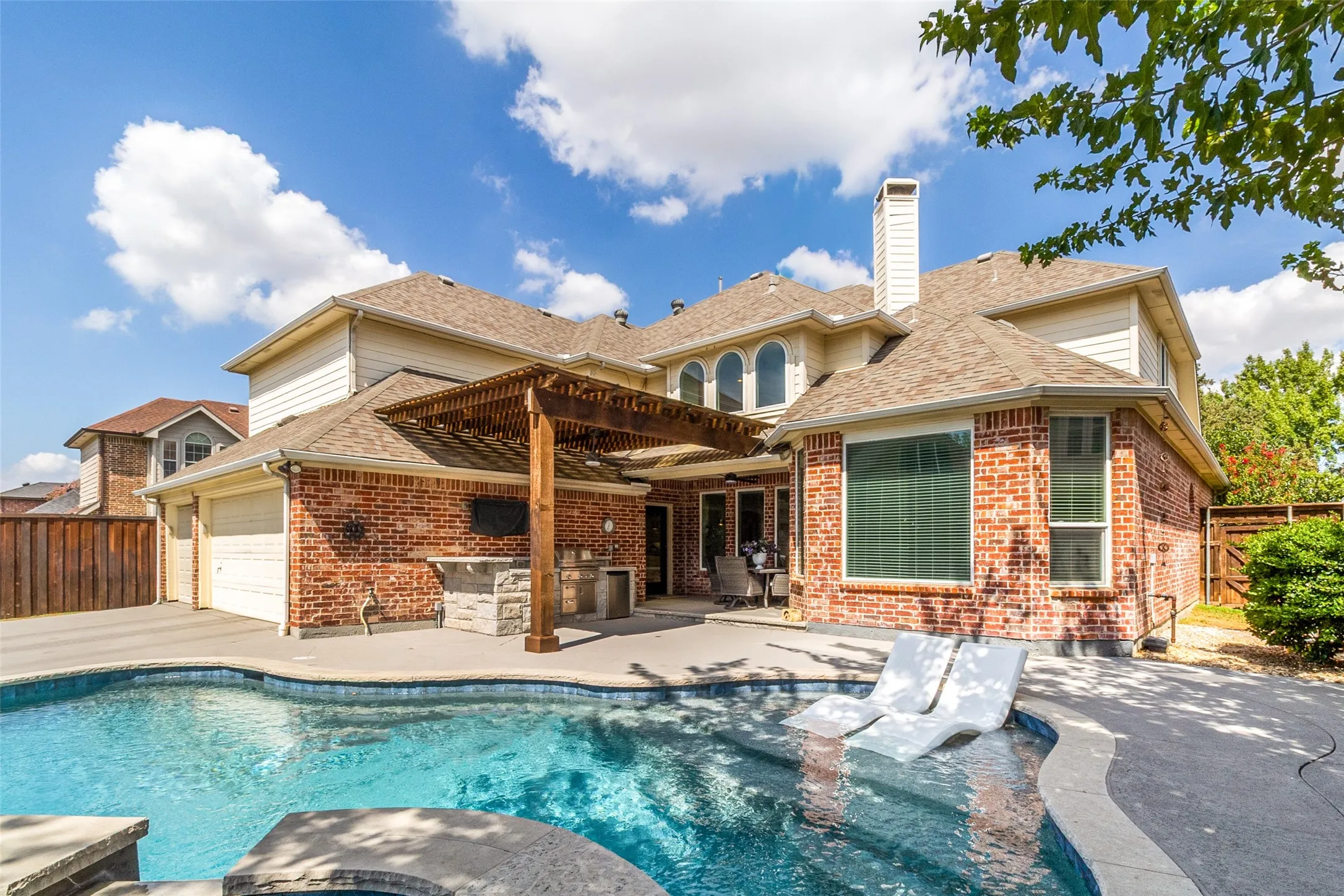 Single Family Residence For Sale in Denton County , 3481 Barkwood Lane, Frisco, Texas 75033, 5 Bedroom, 4 Bathroom, 3 Garage spaces, 4,213 Sqft, built in 2003, mls#21389183, Real Estate Agent in Frisco, Homes For Sale in Denton county, Homes For Sale in Frisco, Realtor in Frisco Texas, Real Estate Brokerage Independent Realty Texas, Luminita Cordes Realtor