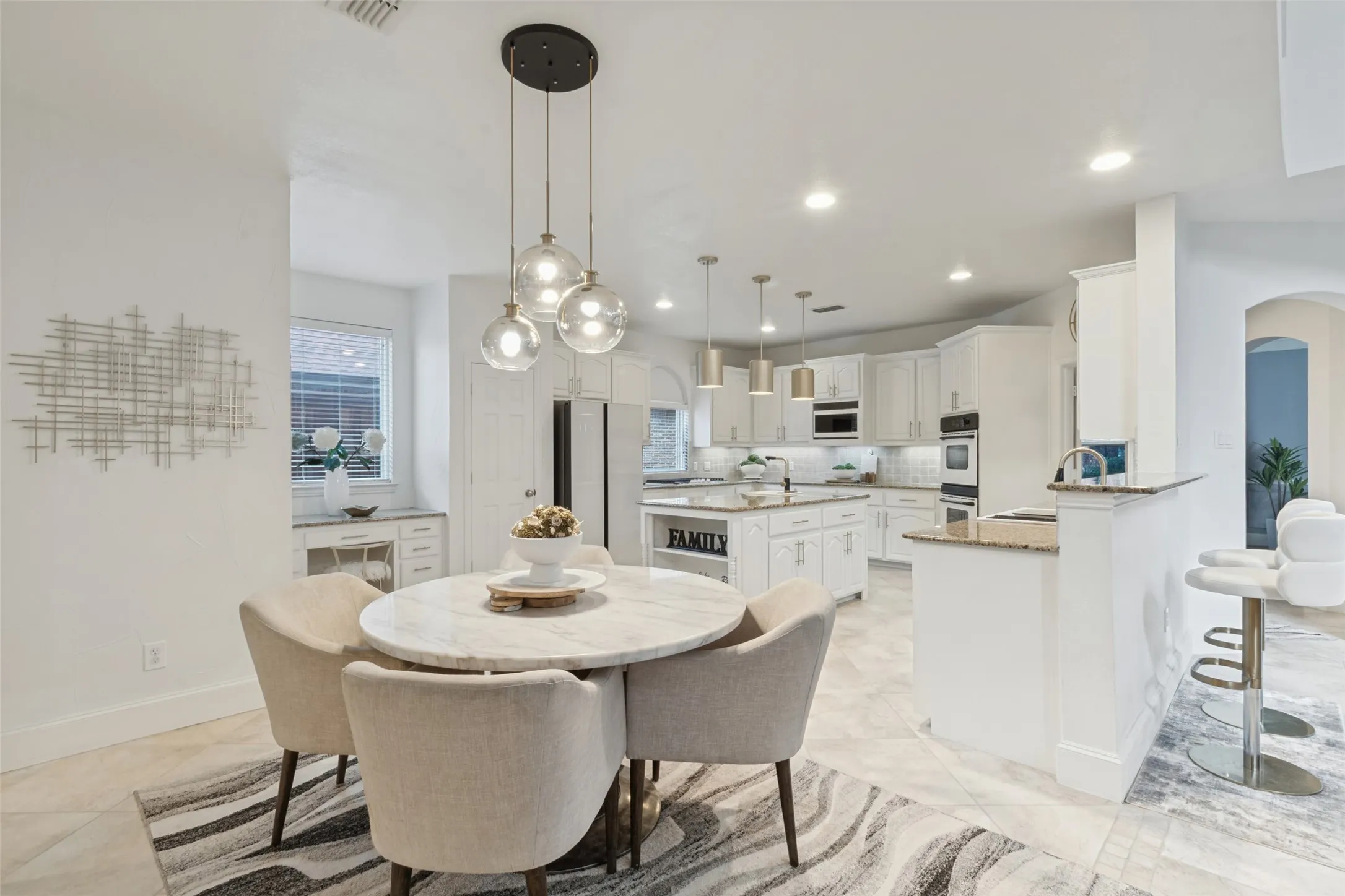 Single Family Residence For Sale in Denton County , 3481 Barkwood Lane, Frisco, Texas 75033, 5 Bedroom, 4 Bathroom, 3 Garage spaces, 4,213 Sqft, built in 2003, mls#21389183, Real Estate Agent in Frisco, Homes For Sale in Denton county, Homes For Sale in Frisco, Realtor in Frisco Texas, Real Estate Brokerage Independent Realty Texas, Luminita Cordes Realtor
