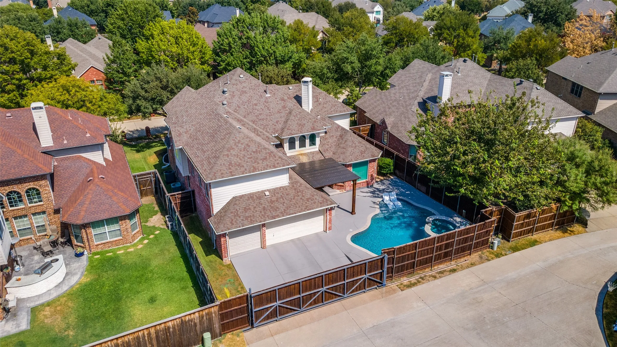 Single Family Residence For Sale in Denton County , 3481 Barkwood Lane, Frisco, Texas 75033, 5 Bedroom, 4 Bathroom, 3 Garage spaces, 4,213 Sqft, built in 2003, mls#21389183, Real Estate Agent in Frisco, Homes For Sale in Denton county, Homes For Sale in Frisco, Realtor in Frisco Texas, Real Estate Brokerage Independent Realty Texas, Luminita Cordes Realtor