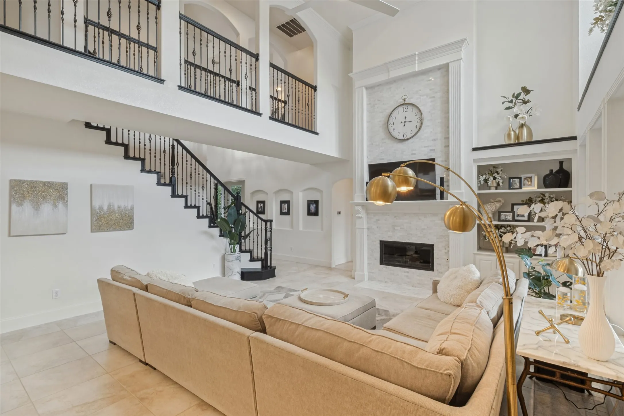 Single Family Residence For Sale in Denton County , 3481 Barkwood Lane, Frisco, Texas 75033, 5 Bedroom, 4 Bathroom, 3 Garage spaces, 4,213 Sqft, built in 2003, mls#21389183, Real Estate Agent in Frisco, Homes For Sale in Denton county, Homes For Sale in Frisco, Realtor in Frisco Texas, Real Estate Brokerage Independent Realty Texas, Luminita Cordes Realtor