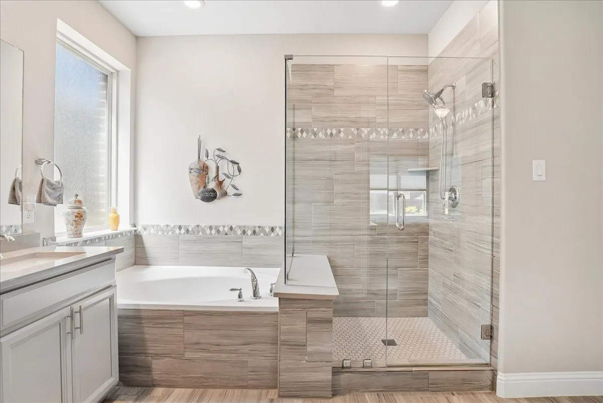 Single Family Residence For Sale in Denton County , 2206 Wellington Lane, Corinth, Texas 76210, 4 Bedroom, 4 Bathroom, 2 Garage spaces, 2,743 Sqft, built in 2016, mls#21388175, Real Estate Agent in Corinth, Homes For Sale in Denton county, Homes For Sale in Corinth, Realtor in Corinth Texas, Real Estate Brokerage Independent Realty Texas, Luminita Cordes Realtor