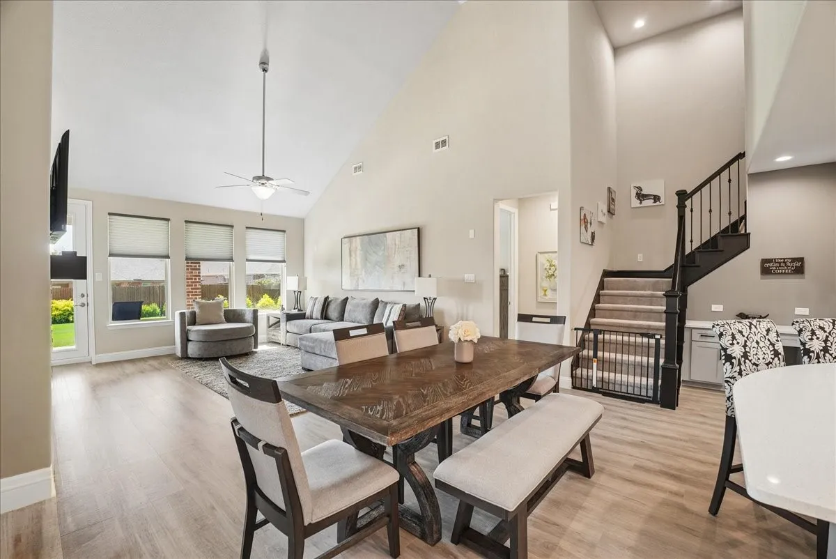 Single Family Residence For Sale in Denton County , 2206 Wellington Lane, Corinth, Texas 76210, 4 Bedroom, 4 Bathroom, 2 Garage spaces, 2,743 Sqft, built in 2016, mls#21388175, Real Estate Agent in Corinth, Homes For Sale in Denton county, Homes For Sale in Corinth, Realtor in Corinth Texas, Real Estate Brokerage Independent Realty Texas, Luminita Cordes Realtor