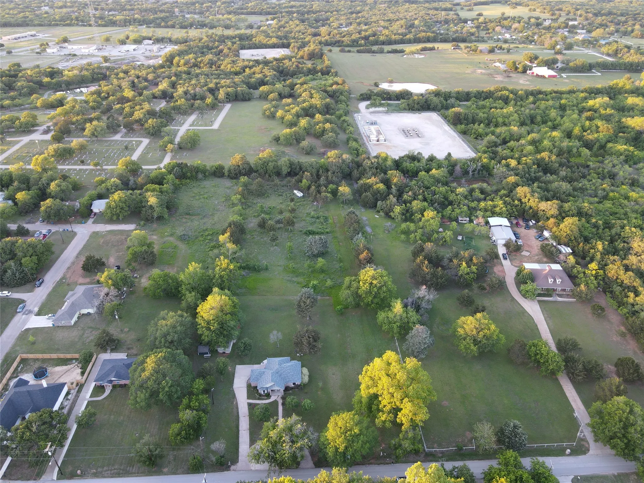 Unimproved Land For Sale in Johnson County , 400 E Oakdale Street, Keene, Texas 76059, 0, 0, Garage spaces, 0 Sqft, built in 0, mls#21392240, Real Estate Agent in Keene, Homes For Sale in Johnson county, Homes For Sale in Keene, Realtor in Keene Texas, Real Estate Brokerage Independent Realty Texas, Luminita Cordes Realtor