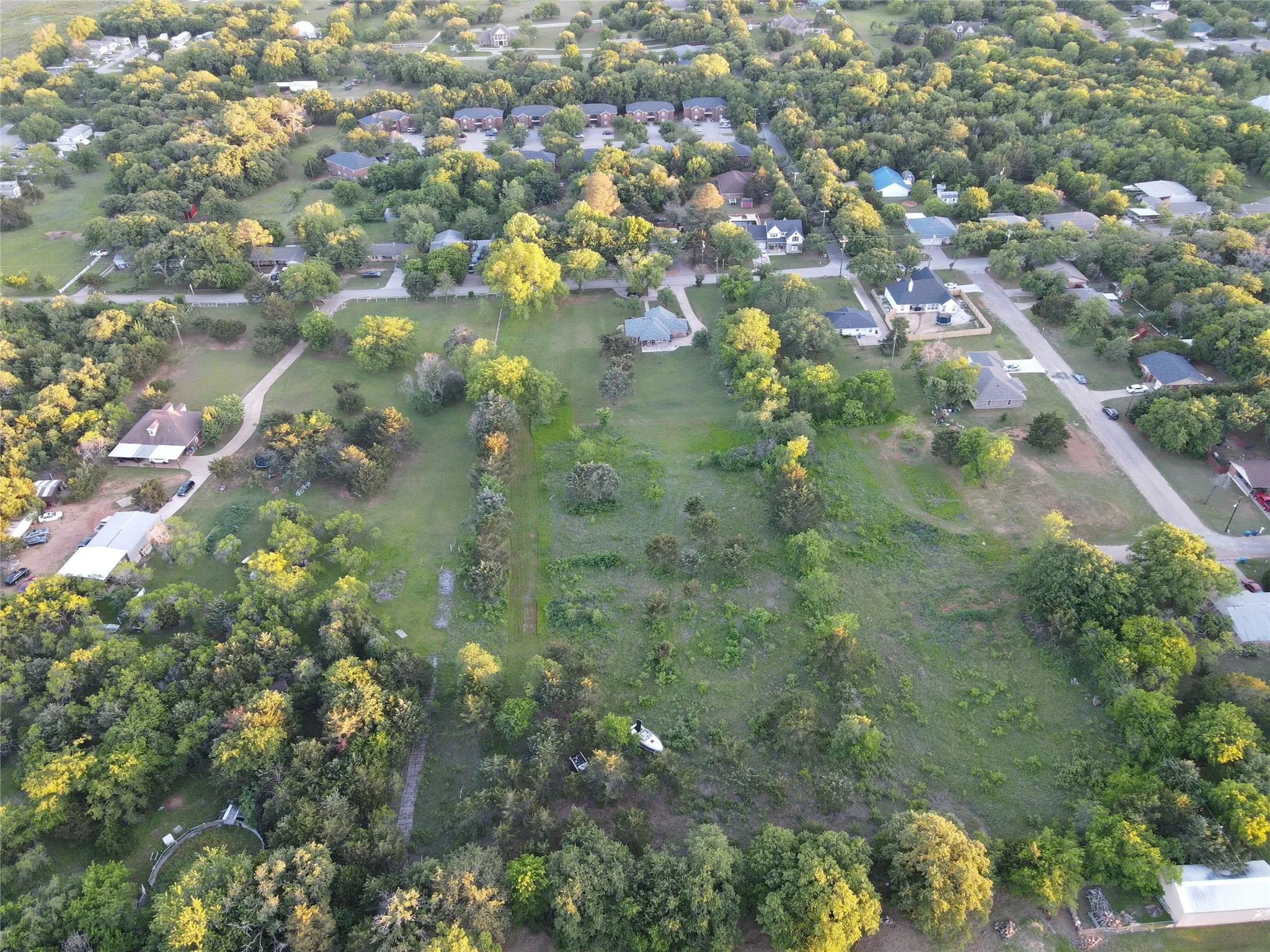 Unimproved Land For Sale in Johnson County , 400 E Oakdale Street, Keene, Texas 76059, 0, 0, Garage spaces, 0 Sqft, built in 0, mls#21392240, Real Estate Agent in Keene, Homes For Sale in Johnson county, Homes For Sale in Keene, Realtor in Keene Texas, Real Estate Brokerage Independent Realty Texas, Luminita Cordes Realtor