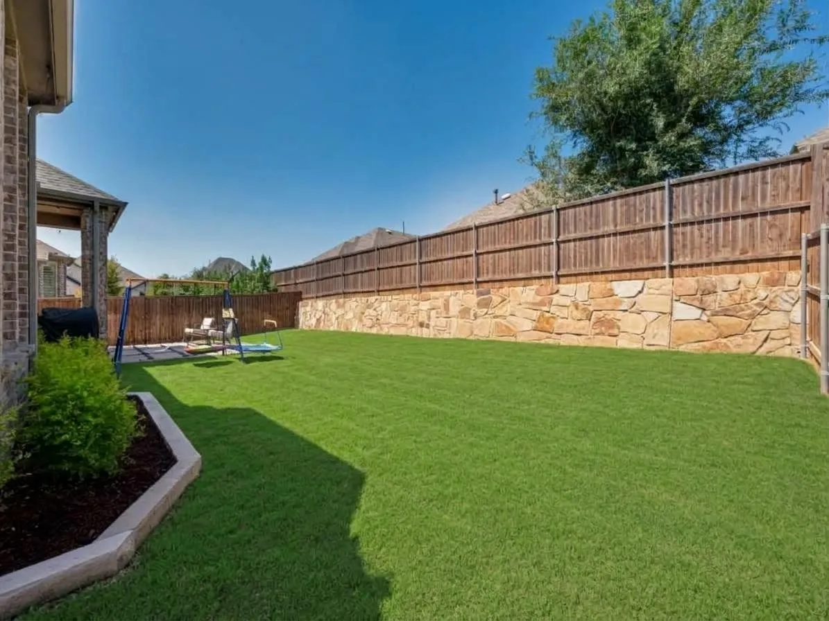 Single Family Residence For Sale in Denton County , 1105 Bluestem Drive, Aubrey, Texas 76227, 4 Bedroom, 3 Bathroom, 2 Garage spaces, 2,293 Sqft, built in 2020, mls#21385770, Real Estate Agent in Aubrey, Homes For Sale in Denton county, Homes For Sale in Aubrey, Realtor in Aubrey Texas, Real Estate Brokerage Independent Realty Texas, Luminita Cordes Realtor
