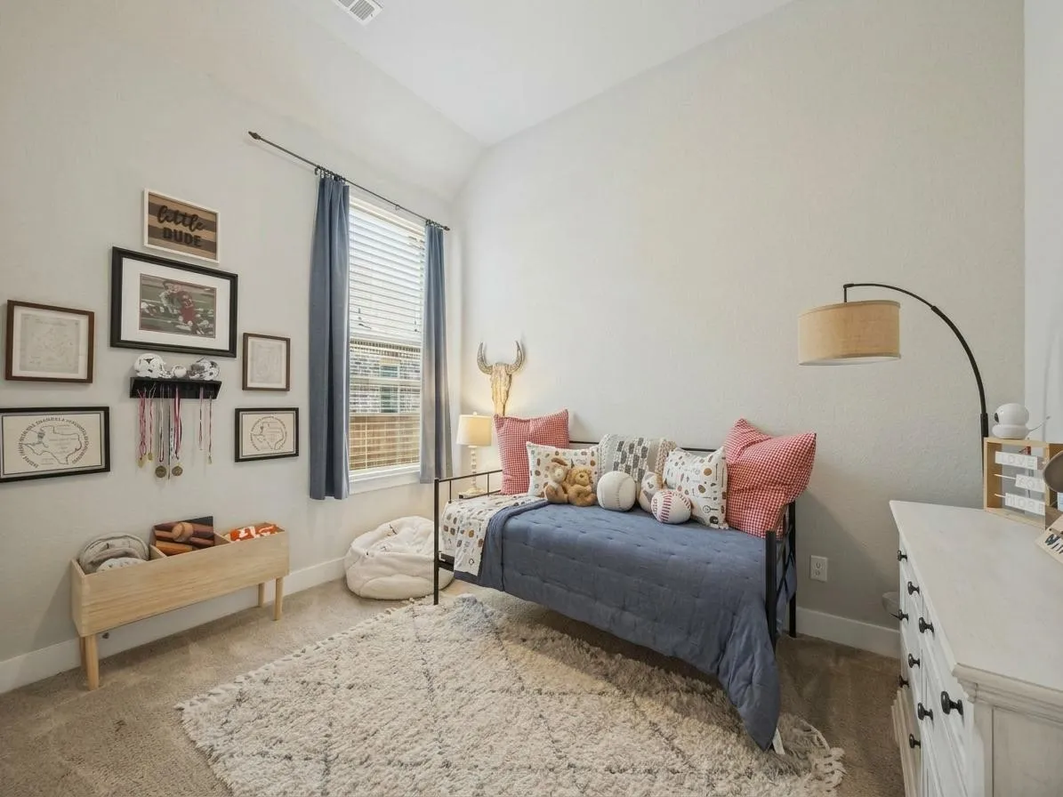 Single Family Residence For Sale in Denton County , 1105 Bluestem Drive, Aubrey, Texas 76227, 4 Bedroom, 3 Bathroom, 2 Garage spaces, 2,293 Sqft, built in 2020, mls#21385770, Real Estate Agent in Aubrey, Homes For Sale in Denton county, Homes For Sale in Aubrey, Realtor in Aubrey Texas, Real Estate Brokerage Independent Realty Texas, Luminita Cordes Realtor