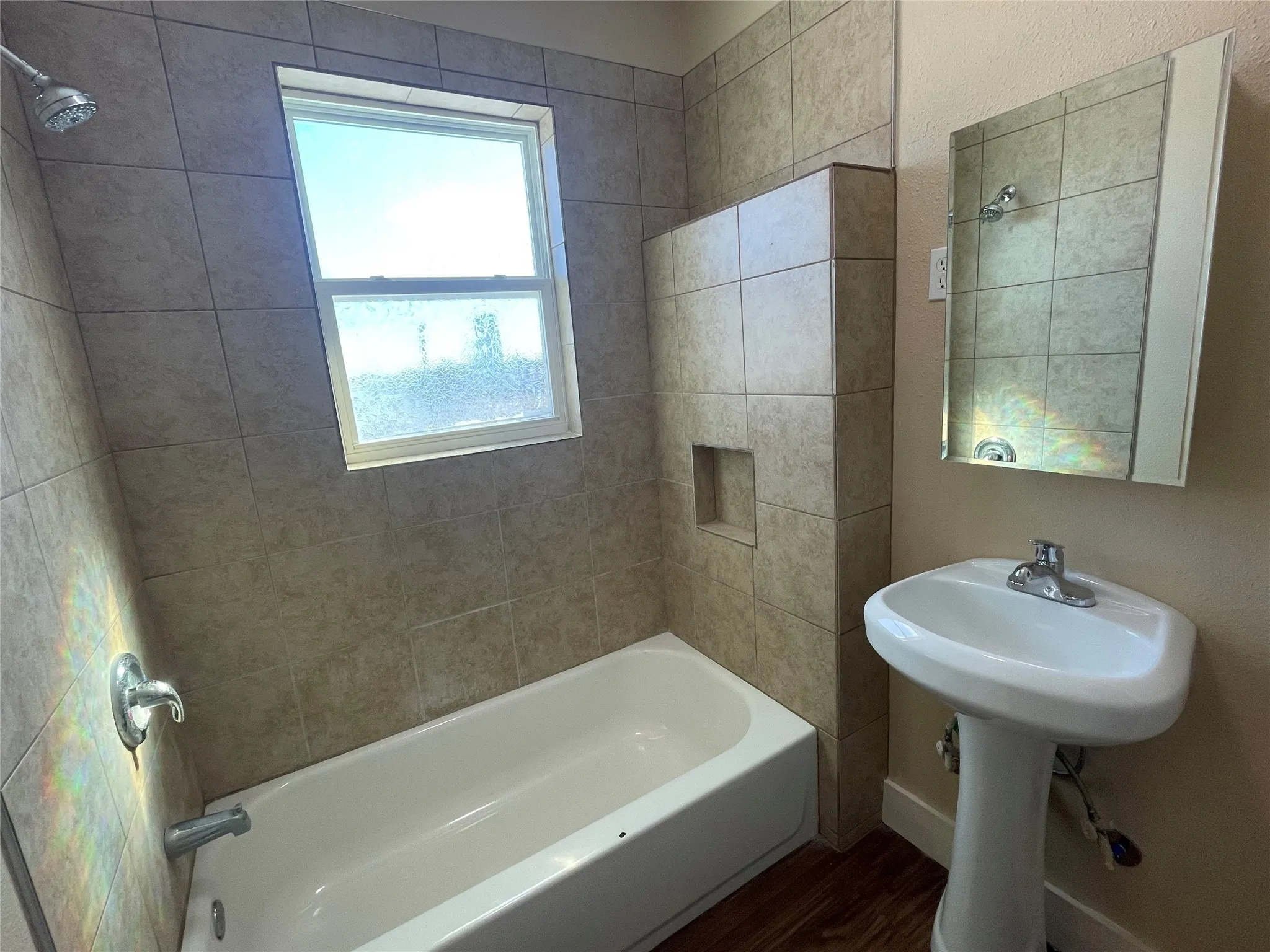 Quadruplex For Rent in Taylor County , 1702 S 3rd Street, Abilene, Texas 79602, 1 Bedroom, 1 Bathroom, Garage spaces, 2,952 Sqft, built in 1926, mls#21392244, Real Estate Agent in Abilene, Homes For Rent in Taylor county, Homes For Rent in Abilene, Realtor in Abilene Texas, Real Estate Brokerage Independent Realty Texas, Luminita Cordes Realtor