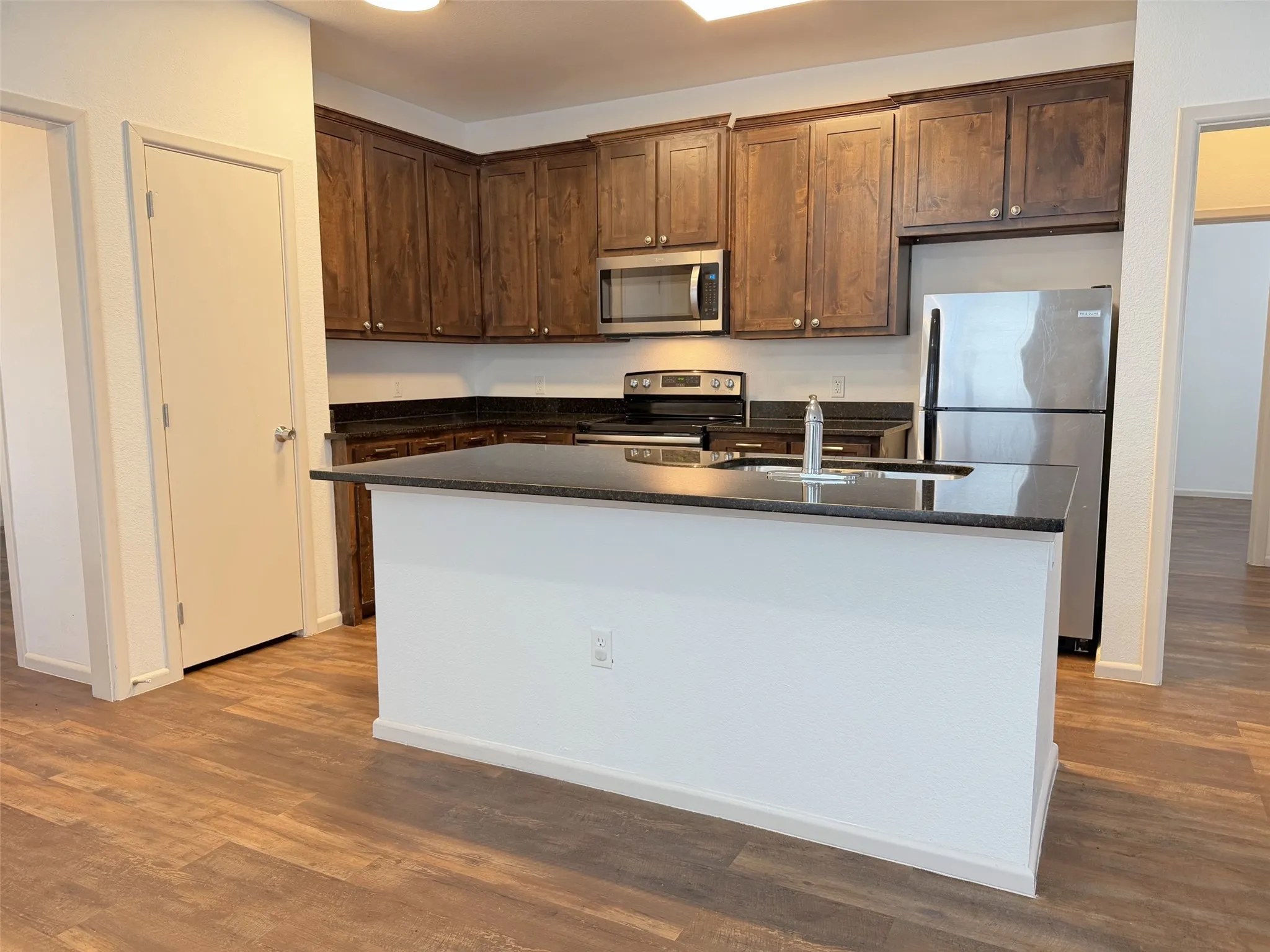 Single Family Residence For Rent in Denton County , 713 N Wood Street, Denton, Texas 76209, 3 Bedroom, 2 Bathroom, Garage spaces, 1,232 Sqft, built in 2018, mls#21391827, Real Estate Agent in Denton, Homes For Rent in Denton county, Homes For Rent in Denton, Realtor in Denton Texas, Real Estate Brokerage Independent Realty Texas, Luminita Cordes Realtor