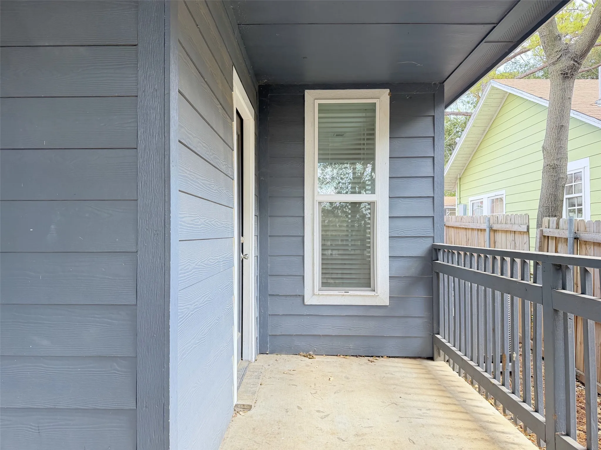 Single Family Residence For Rent in Denton County , 713 N Wood Street, Denton, Texas 76209, 3 Bedroom, 2 Bathroom, Garage spaces, 1,232 Sqft, built in 2018, mls#21391827, Real Estate Agent in Denton, Homes For Rent in Denton county, Homes For Rent in Denton, Realtor in Denton Texas, Real Estate Brokerage Independent Realty Texas, Luminita Cordes Realtor