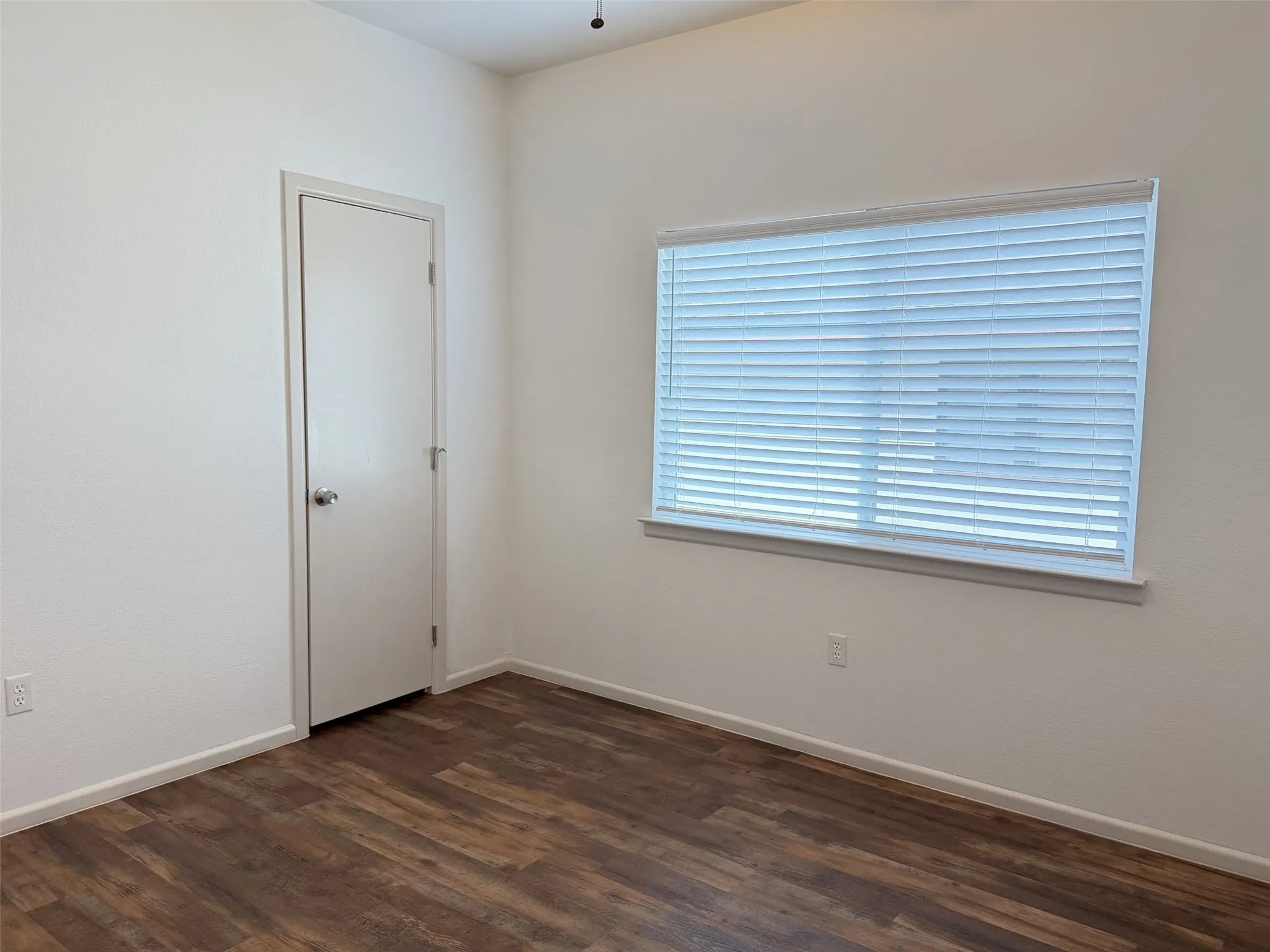 Single Family Residence For Rent in Denton County , 713 N Wood Street, Denton, Texas 76209, 3 Bedroom, 2 Bathroom, Garage spaces, 1,232 Sqft, built in 2018, mls#21391827, Real Estate Agent in Denton, Homes For Rent in Denton county, Homes For Rent in Denton, Realtor in Denton Texas, Real Estate Brokerage Independent Realty Texas, Luminita Cordes Realtor
