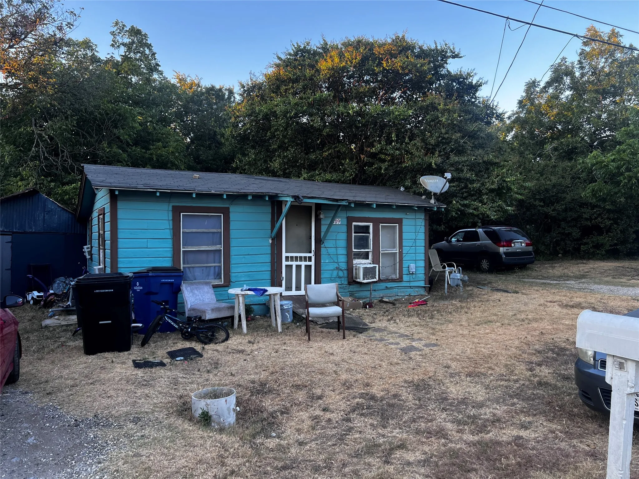 Single Family Residence For Sale