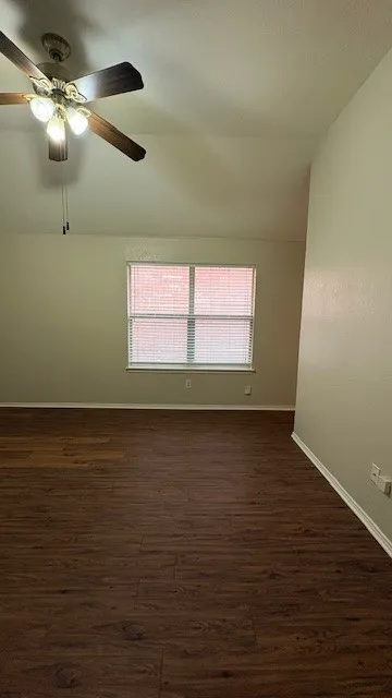 Single Family Residence For Rent in Tarrant County , 6602 Sandgate Drive, Arlington, Texas 76002, 3 Bedroom, 2 Bathroom, 2 Garage spaces, 1,608 Sqft, built in 2000, mls#21392257, Real Estate Agent in Arlington, Homes For Rent in Tarrant county, Homes For Rent in Arlington, Realtor in Arlington Texas, Real Estate Brokerage Independent Realty Texas, Luminita Cordes Realtor