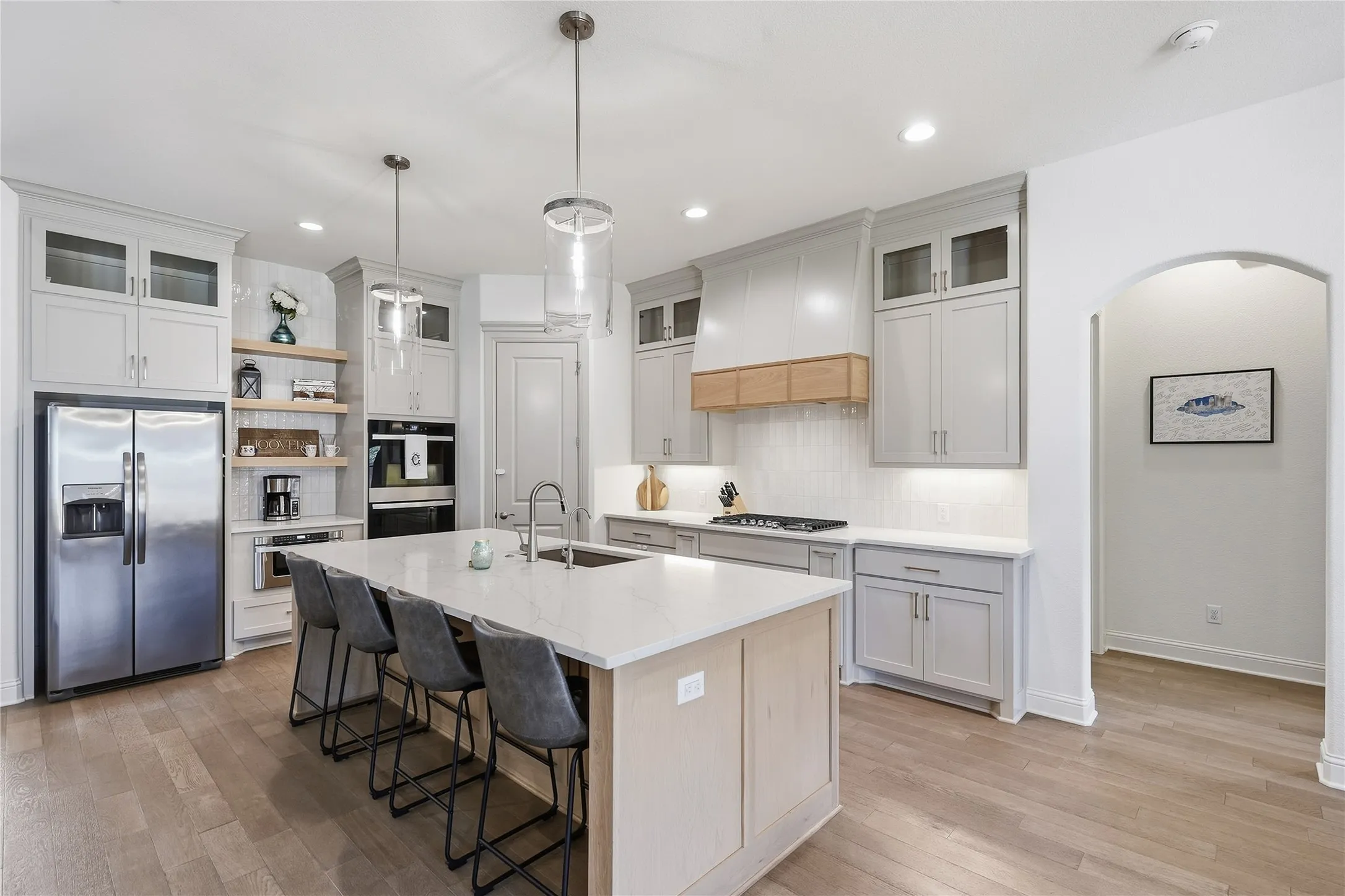 Single Family Residence For Sale in Parker County , 1021 Tobey Court, Aledo, Texas 76008, 4 Bedroom, 3 Bathroom, 3 Garage spaces, 2,995 Sqft, built in 2023, mls#21392225, Real Estate Agent in Aledo, Homes For Sale in Parker county, Homes For Sale in Aledo, Realtor in Aledo Texas, Real Estate Brokerage Independent Realty Texas, Luminita Cordes Realtor