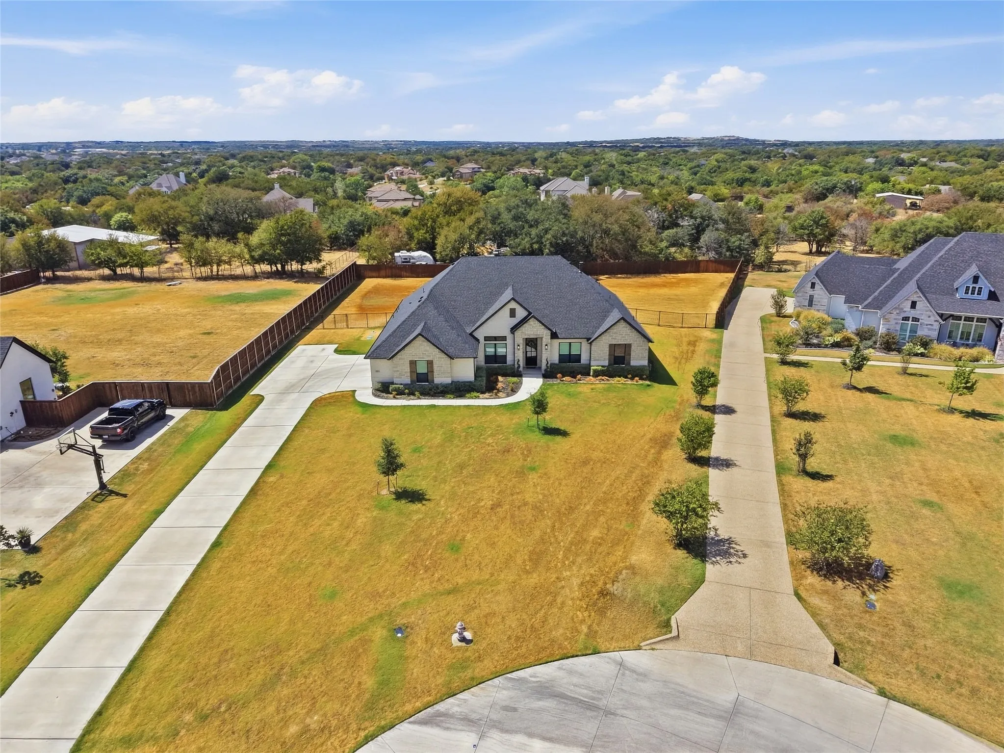 Single Family Residence For Sale in Parker County , 1021 Tobey Court, Aledo, Texas 76008, 4 Bedroom, 3 Bathroom, 3 Garage spaces, 2,995 Sqft, built in 2023, mls#21392225, Real Estate Agent in Aledo, Homes For Sale in Parker county, Homes For Sale in Aledo, Realtor in Aledo Texas, Real Estate Brokerage Independent Realty Texas, Luminita Cordes Realtor